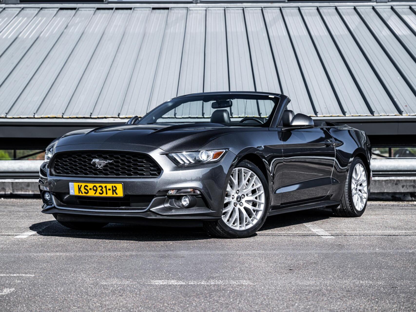 Ford Mustang 2.3 317PK Handgeschakeld Leder Stoelkoeling Cruise Navi Camera 2015 - voorkant