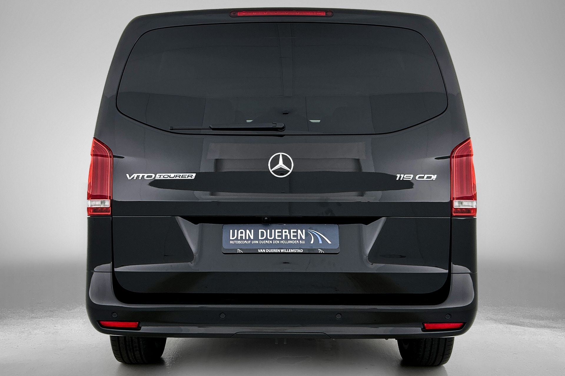 Foto van Mercedes-Benz Vito Tourer