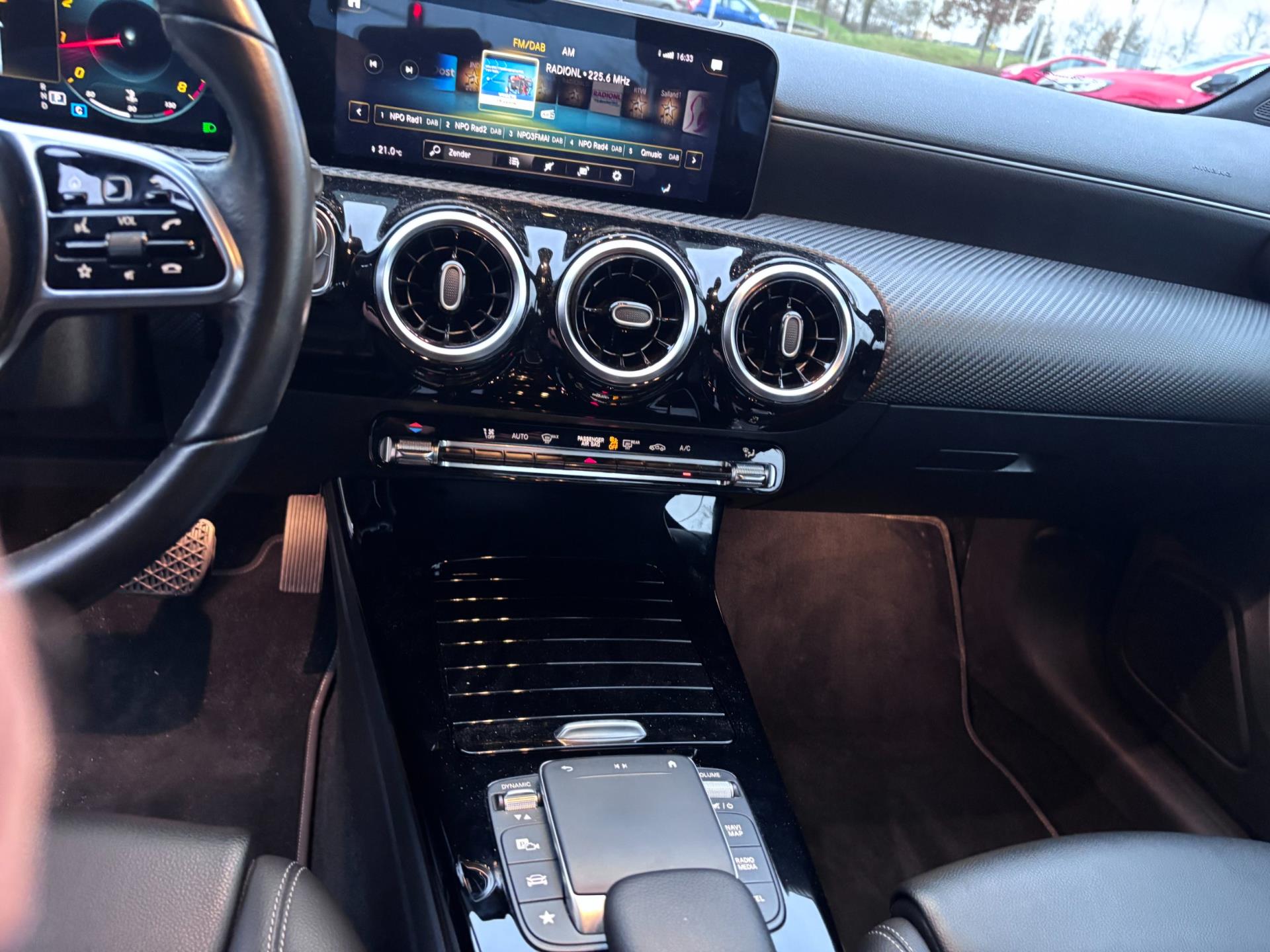 Foto van Mercedes-Benz A 200