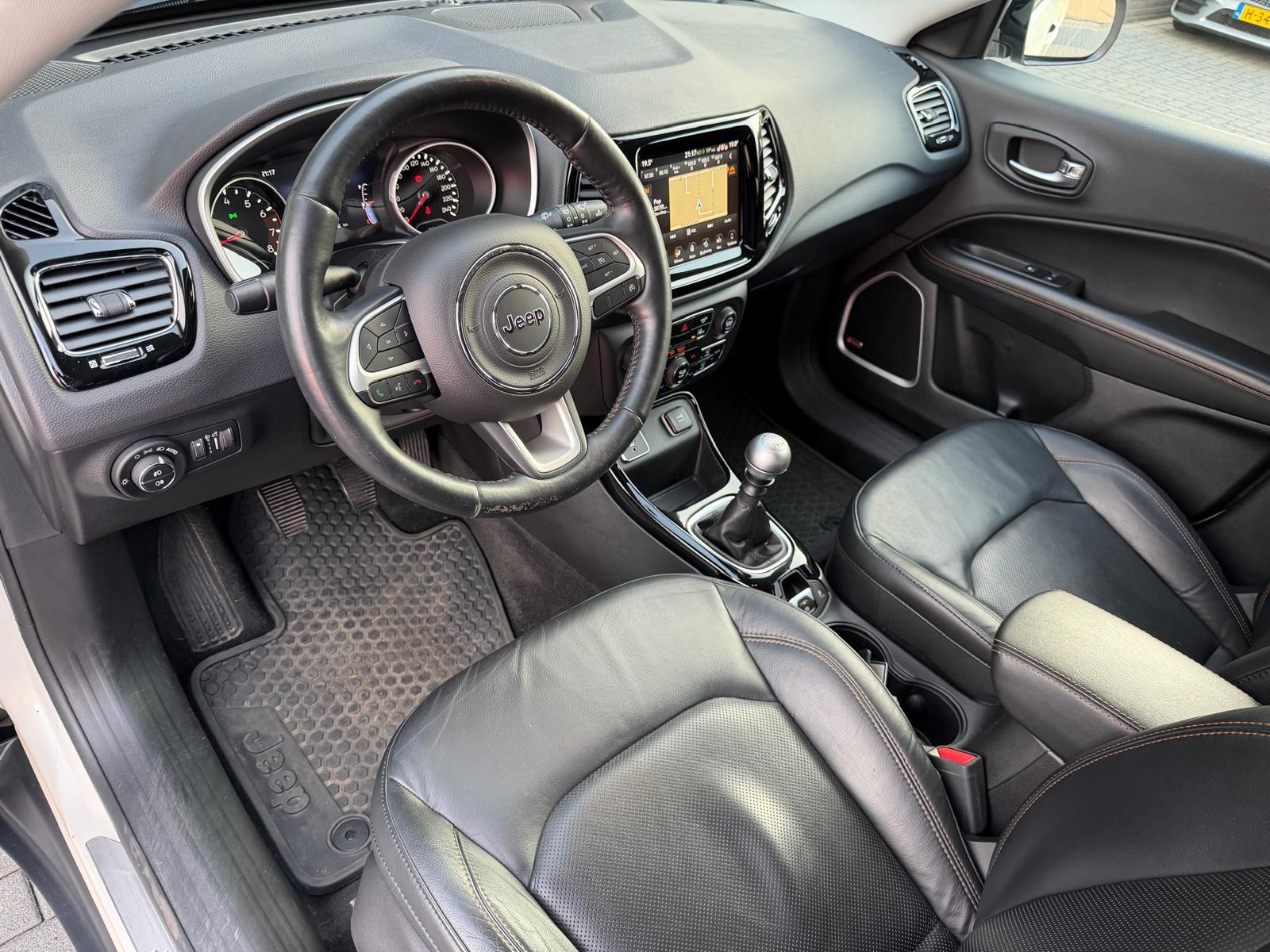 Foto van Jeep Compass