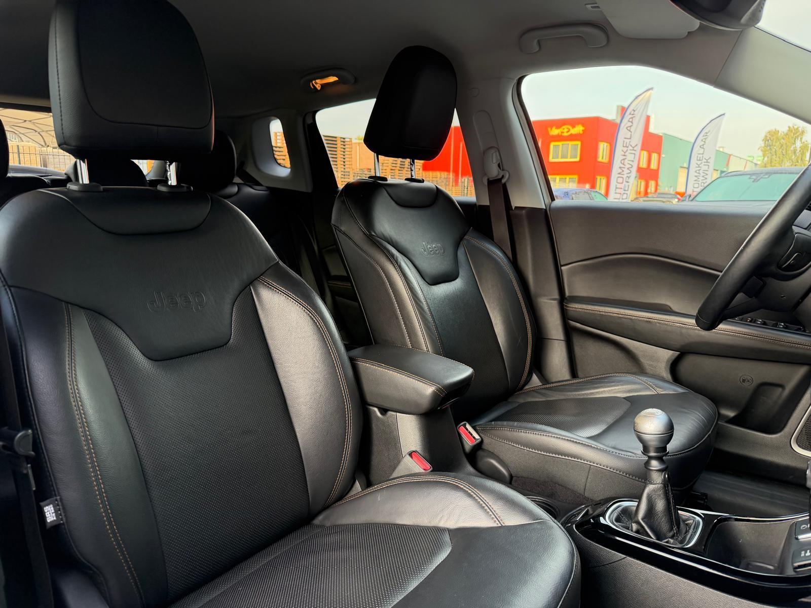 Foto van Jeep Compass
