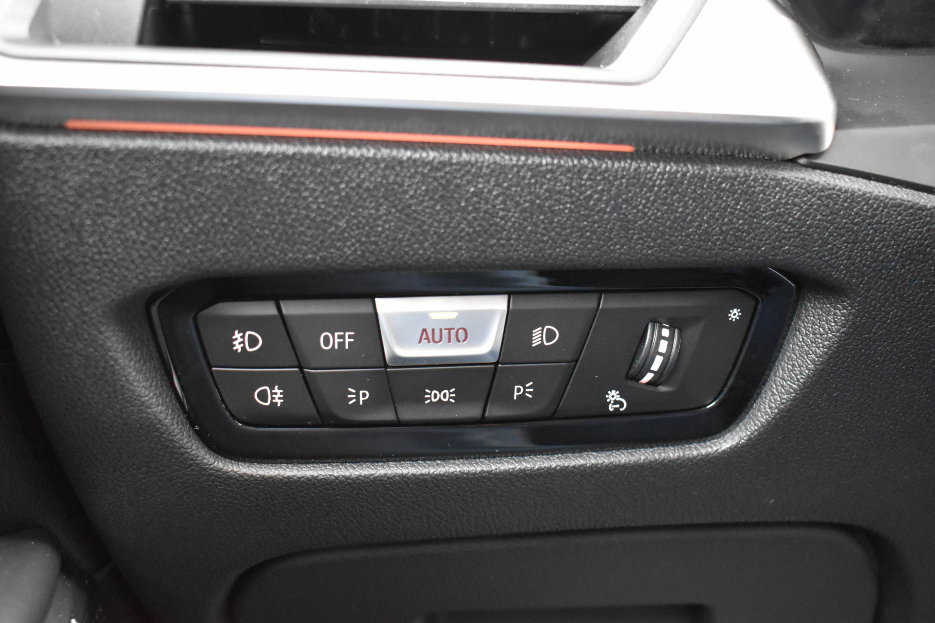 Foto van BMW 330i