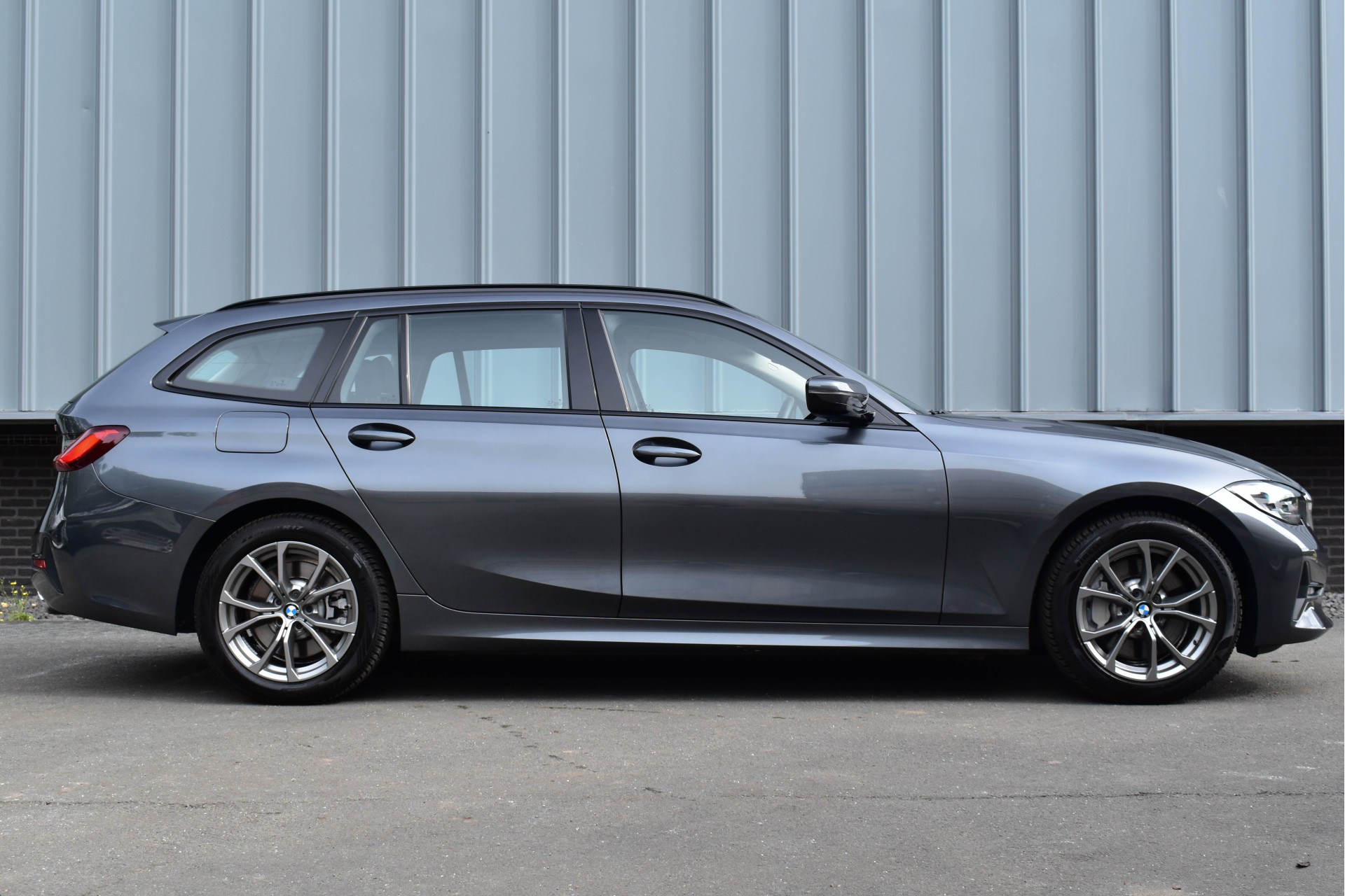 Foto van BMW 330i