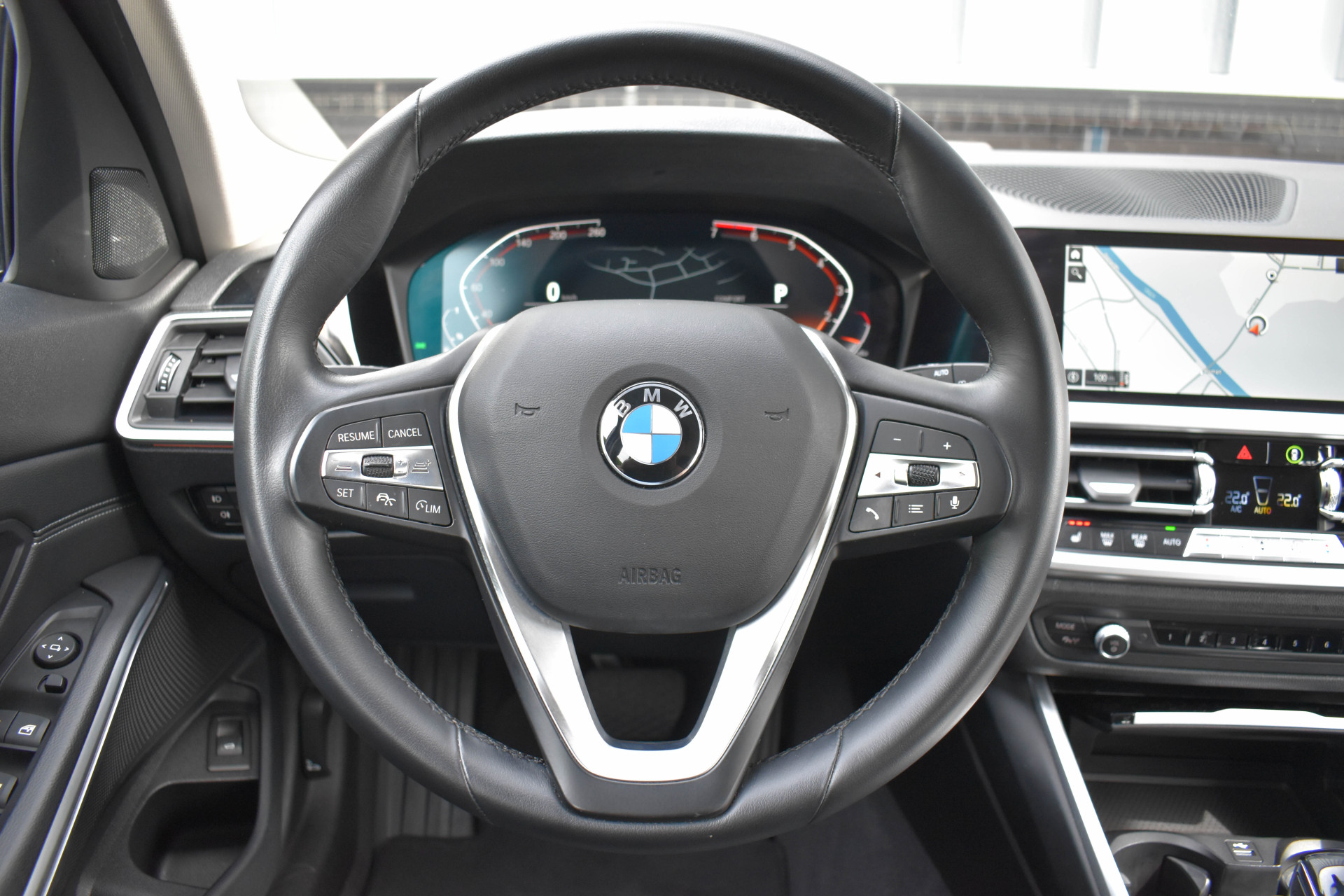 Foto van BMW 330i