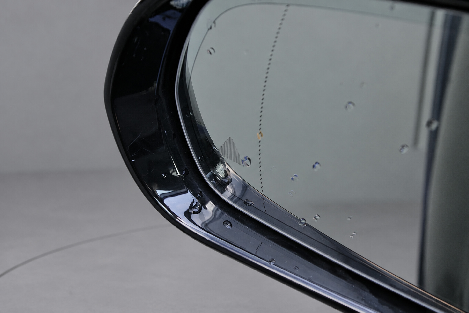 Foto van Mercedes-Benz E 300 E