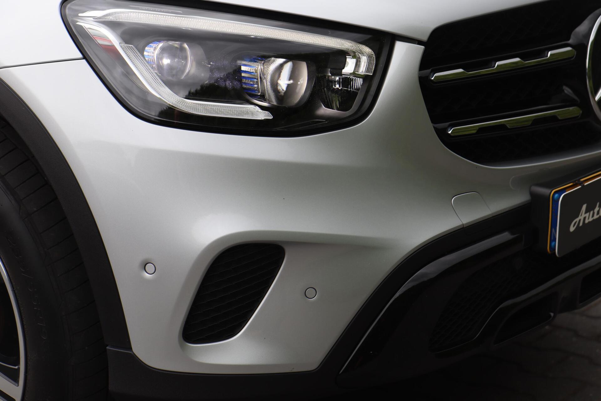 Foto van Mercedes-Benz GLC 300 E 4Matic