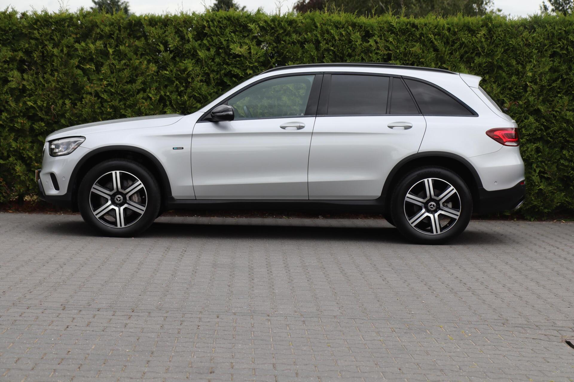 Foto van Mercedes-Benz GLC 300 E 4Matic