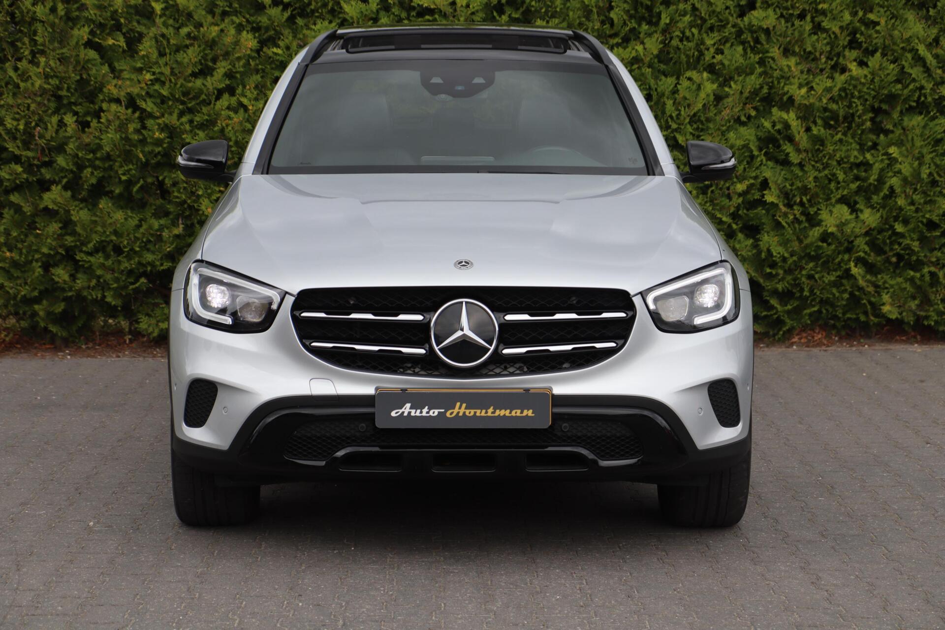 Foto van Mercedes-Benz GLC 300 E 4Matic