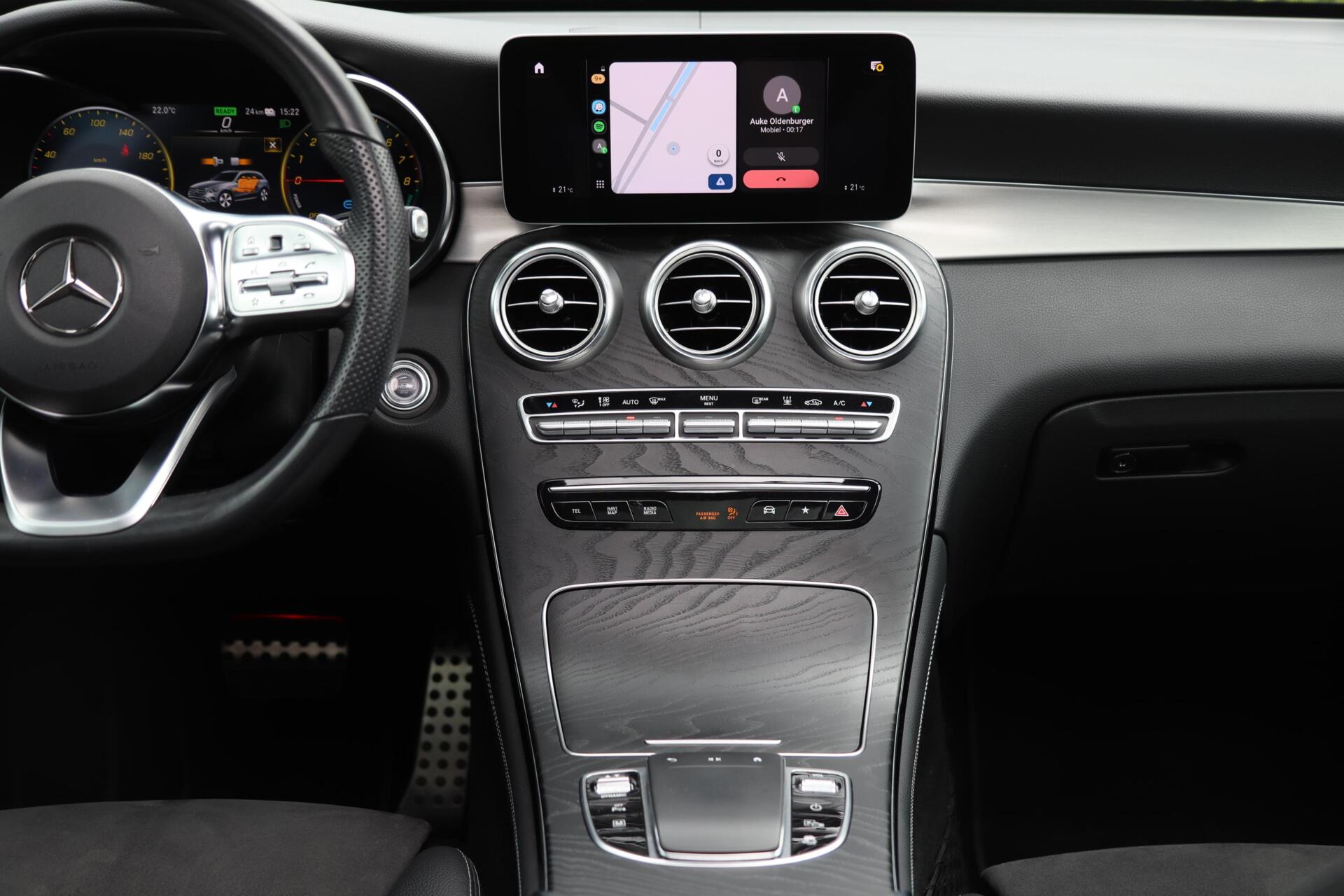 Foto van Mercedes-Benz GLC 300 E 4Matic