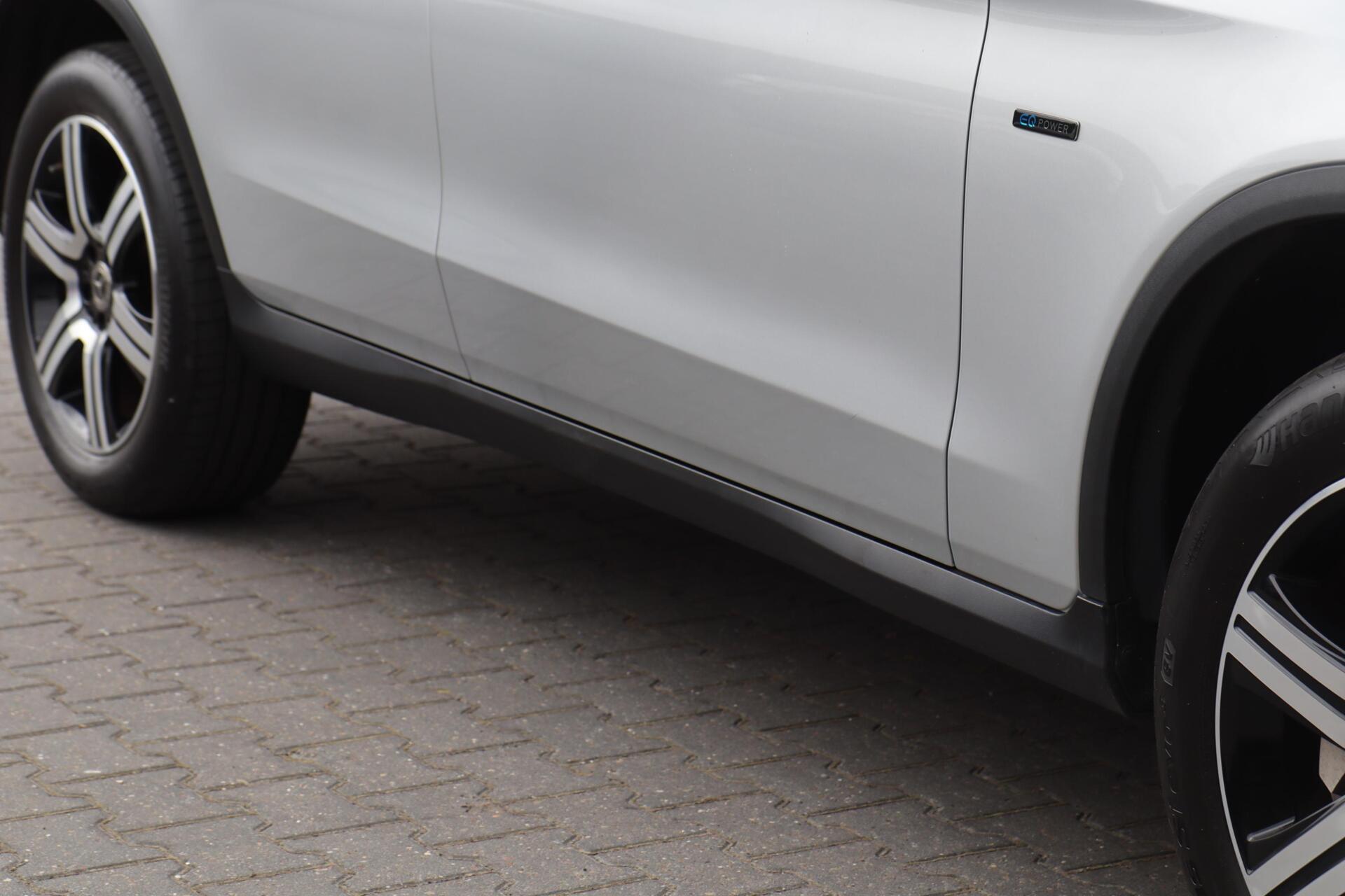 Foto van Mercedes-Benz GLC 300 E 4Matic
