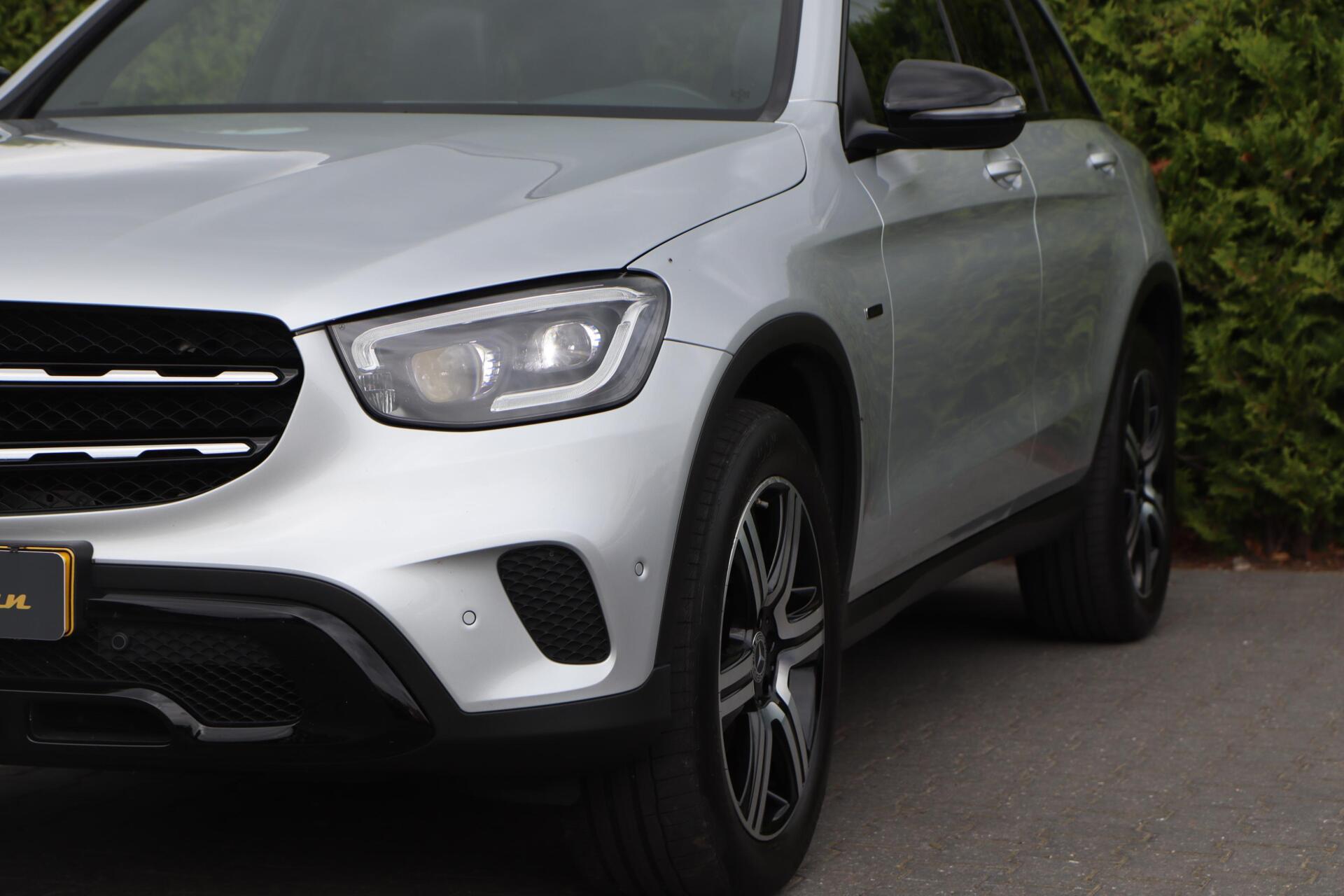 Foto van Mercedes-Benz GLC 300 E 4Matic