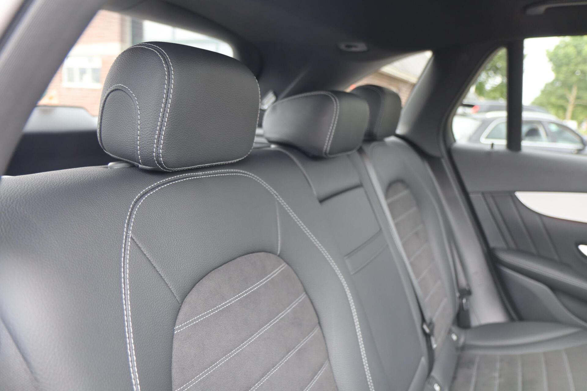 Foto van Mercedes-Benz GLC 300 E 4Matic