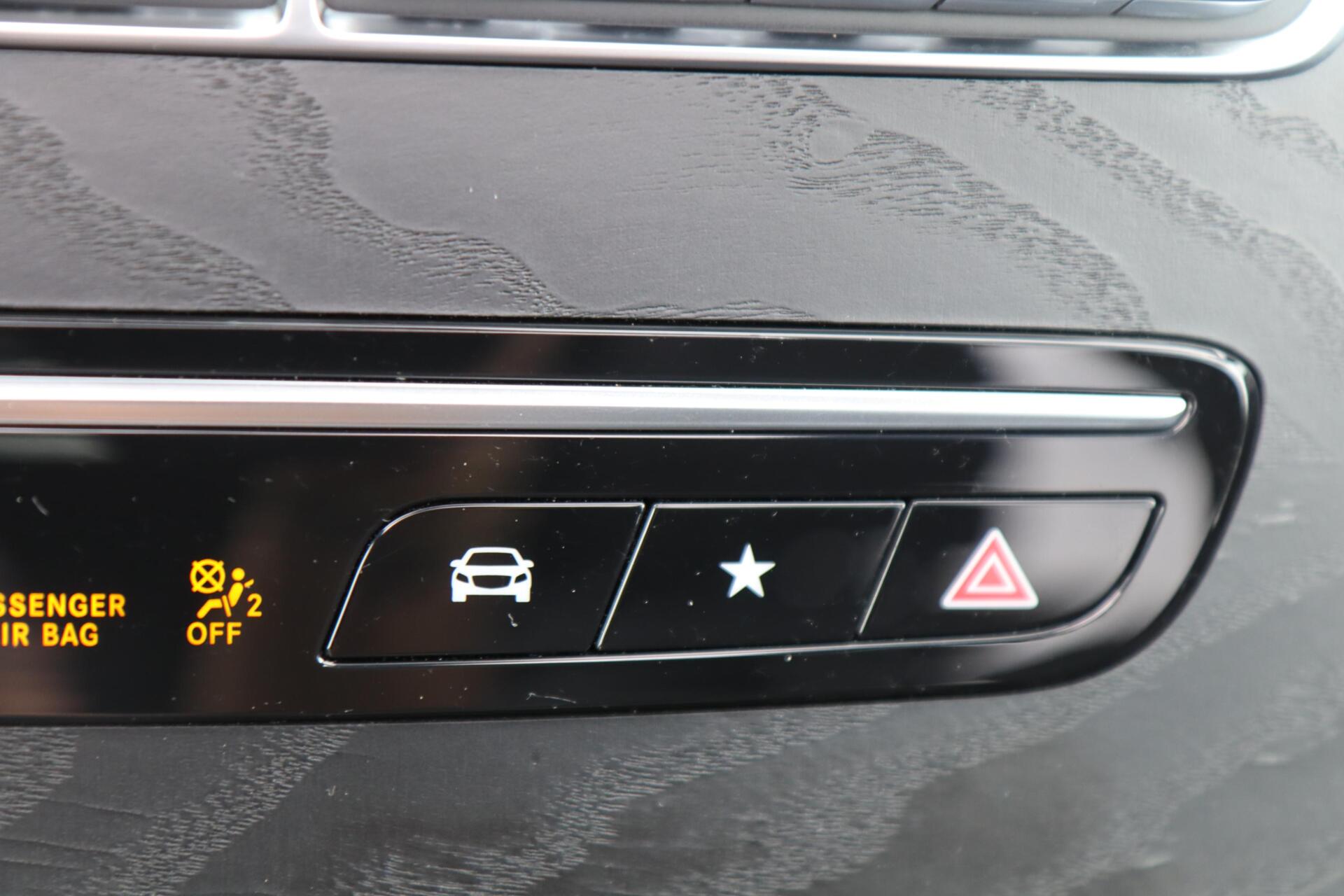 Foto van Mercedes-Benz GLC 300 E 4Matic