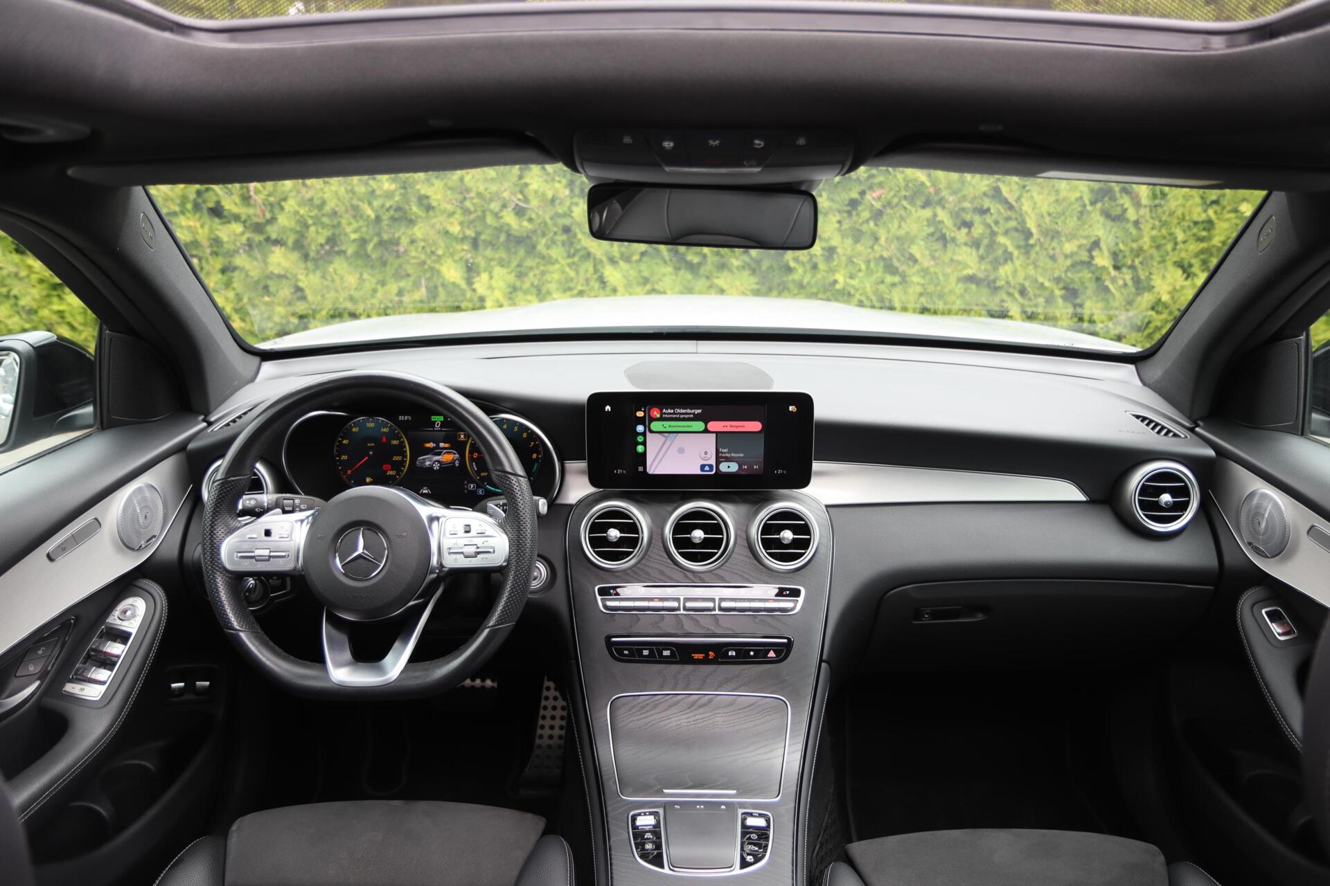 Foto van Mercedes-Benz GLC 300 E 4Matic