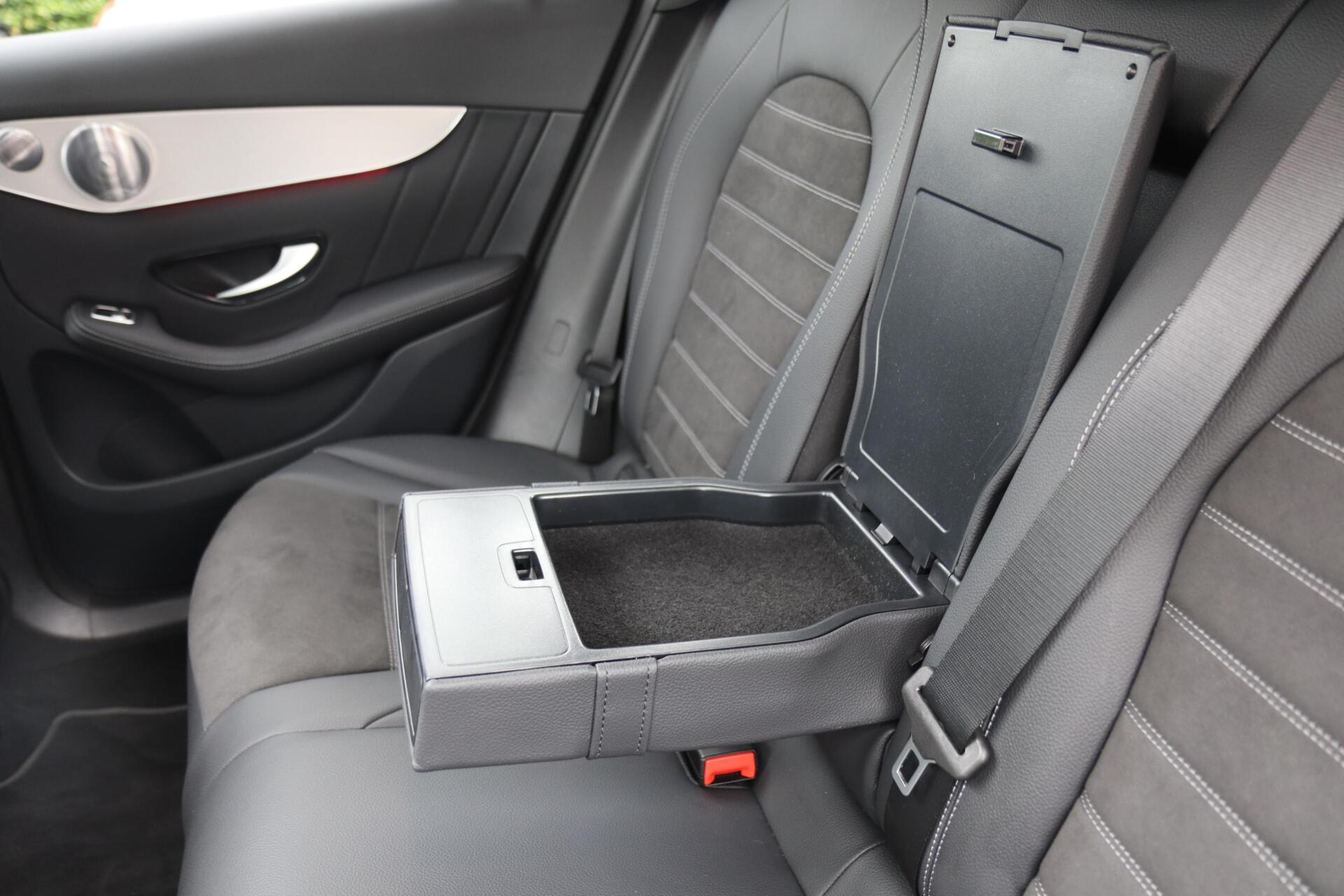 Foto van Mercedes-Benz GLC 300 E 4Matic