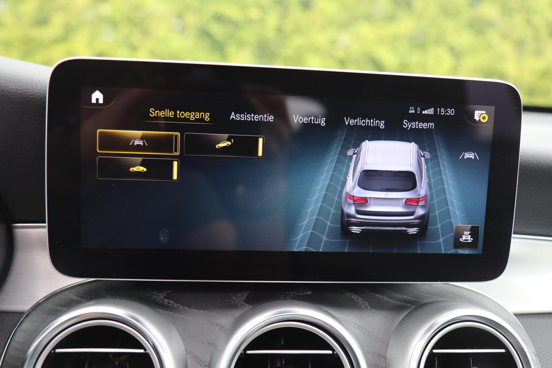 Foto van Mercedes-Benz GLC 300 E 4Matic