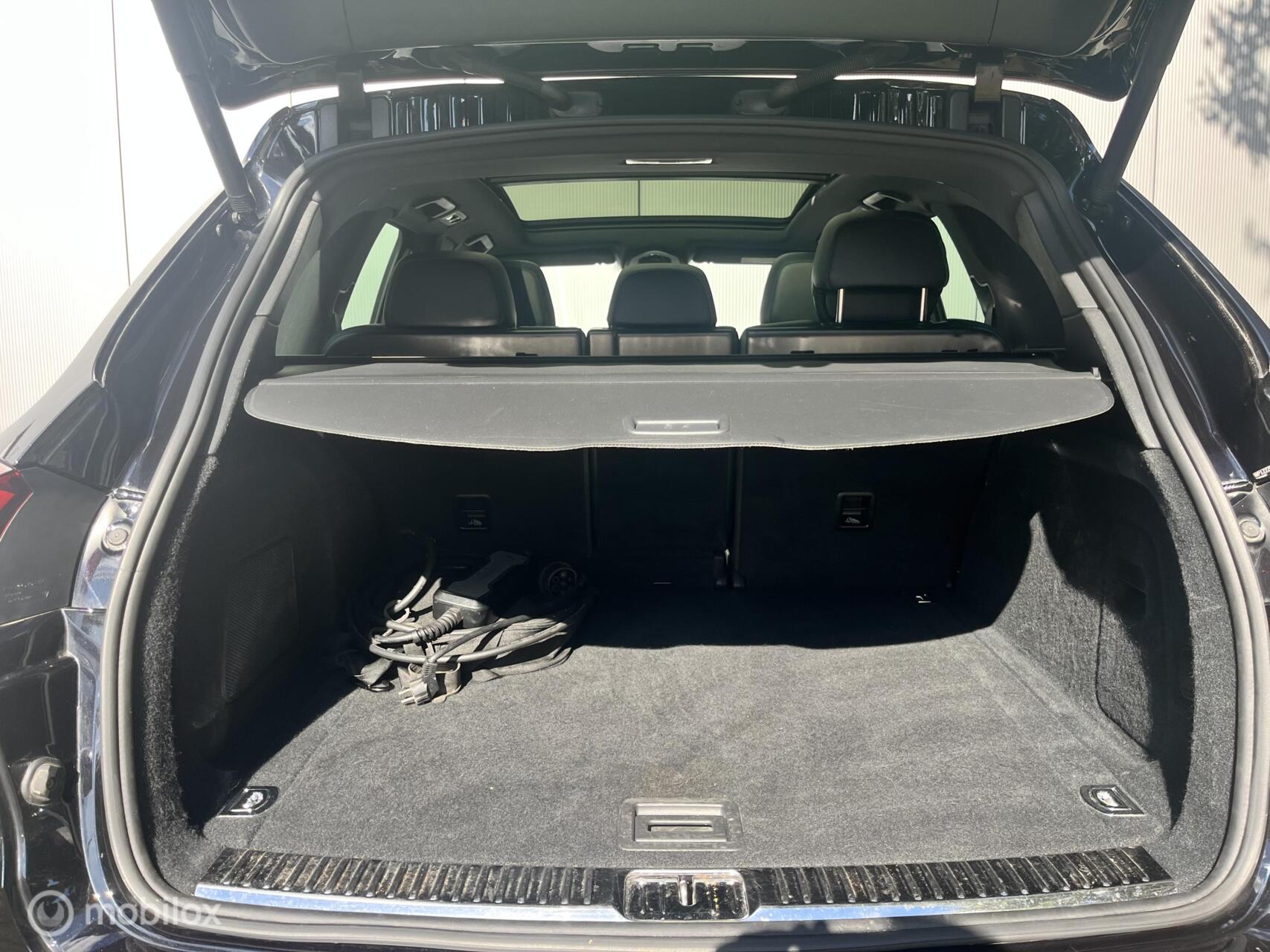 Foto van Porsche Cayenne S E-hybrid