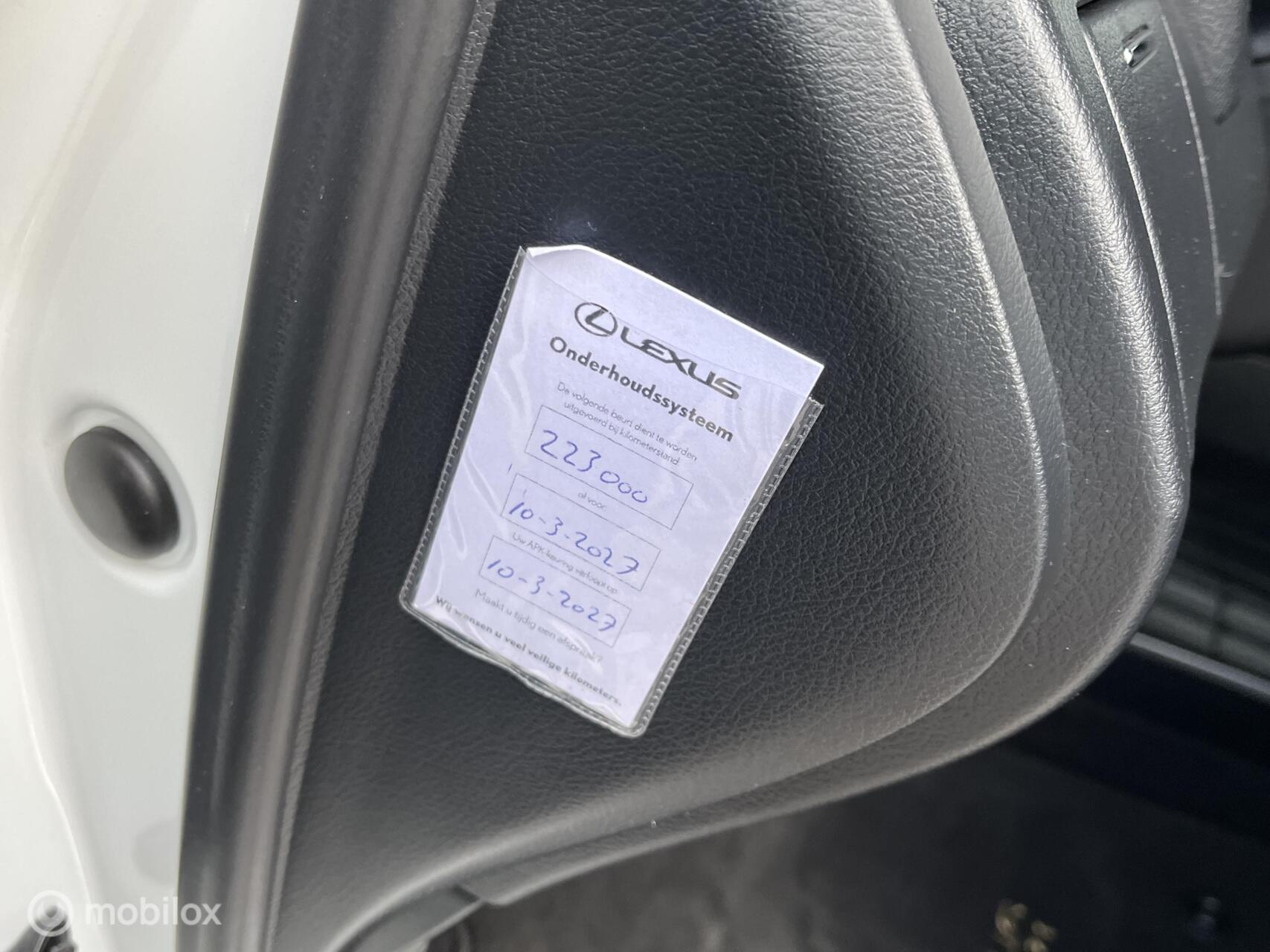 Foto van Lexus Lexus Rx450h