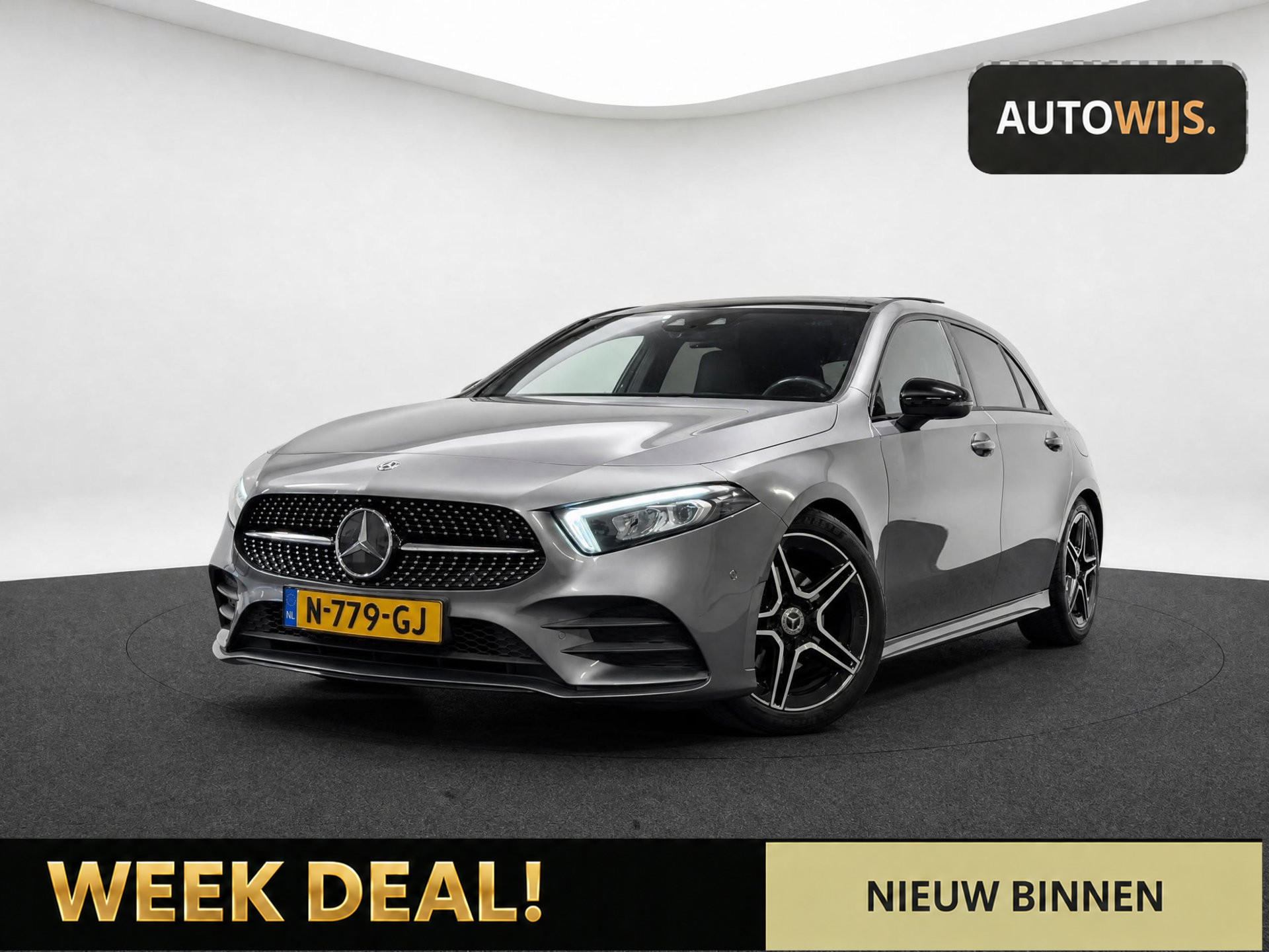 Mercedes-Benz A-klasse 200 Business Solution AMG 2018 - voorkant