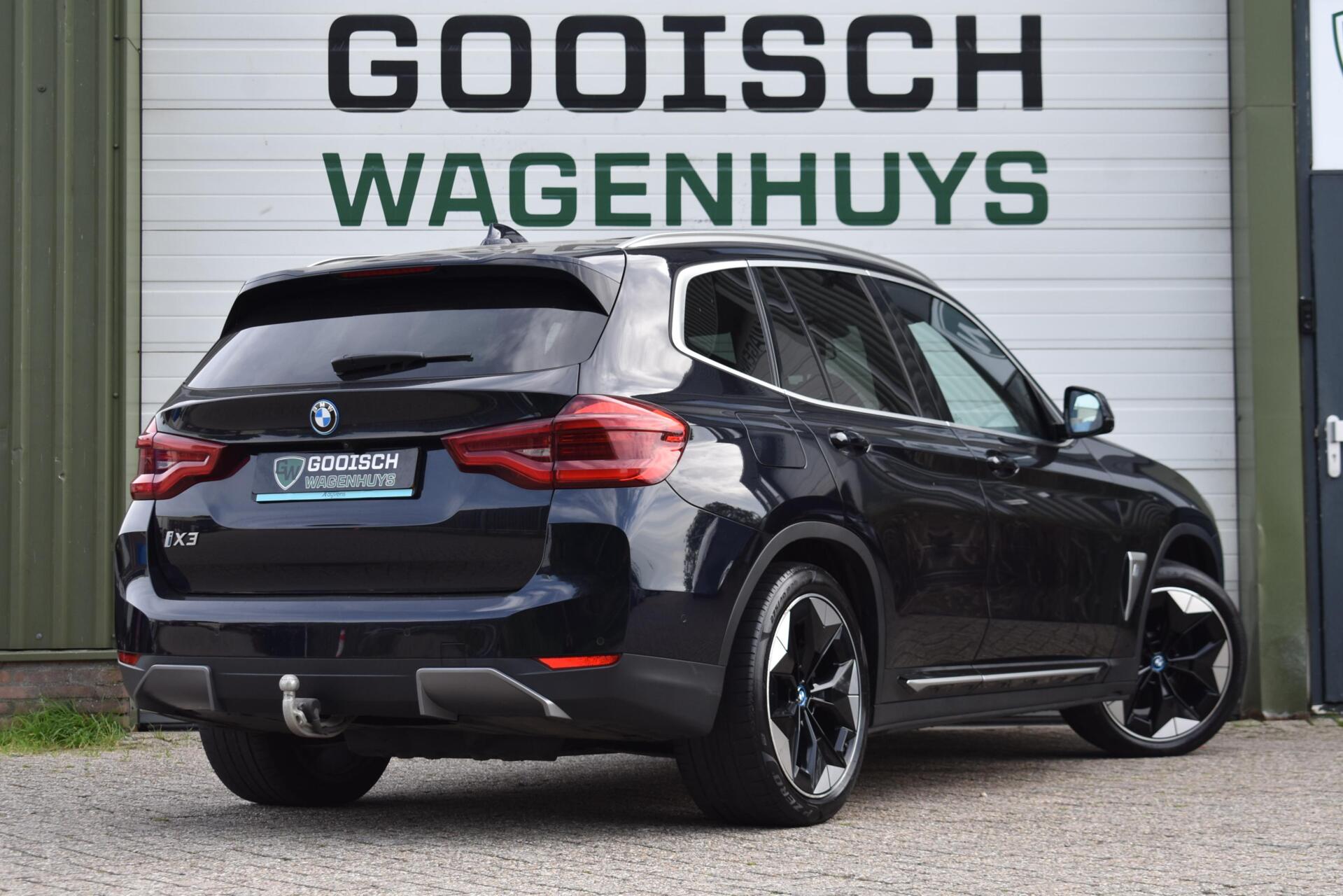 Foto van BMW Ix3
