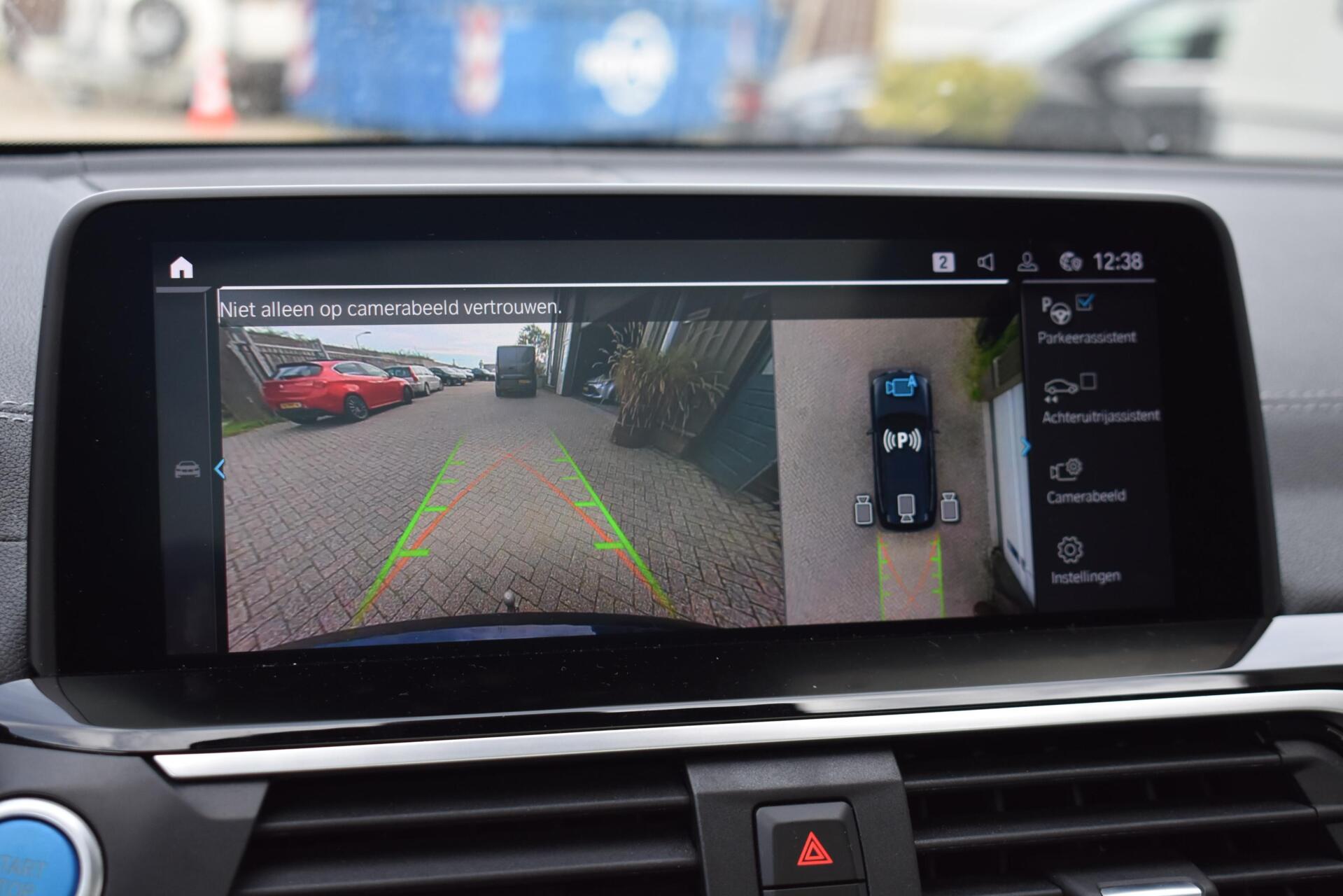 Foto van BMW Ix3