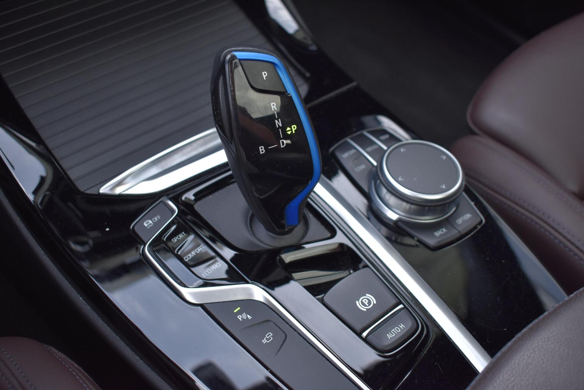 Foto van BMW Ix3