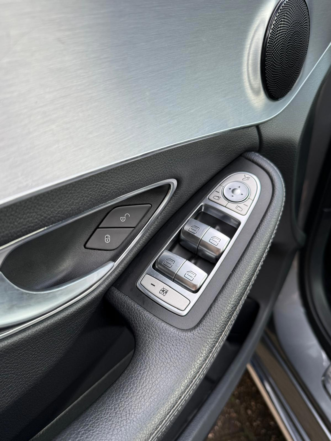Foto van Mercedes-Benz C 350 E