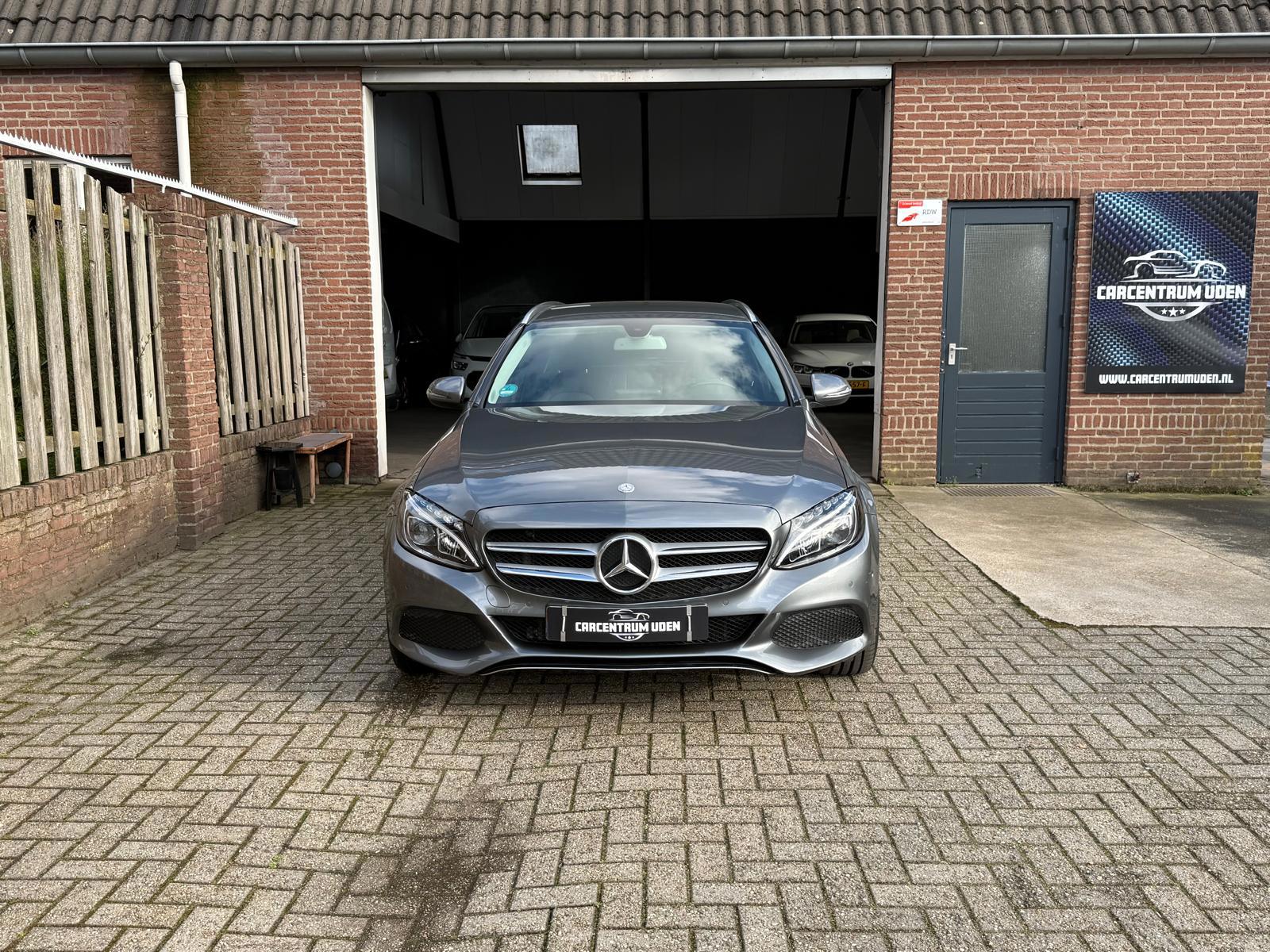 Foto van Mercedes-Benz C 350 E