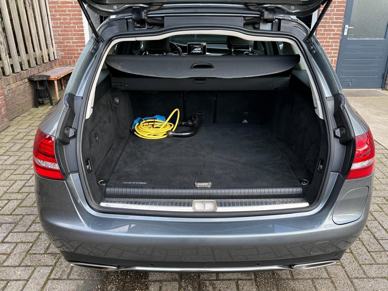Foto van Mercedes-Benz C 350 E
