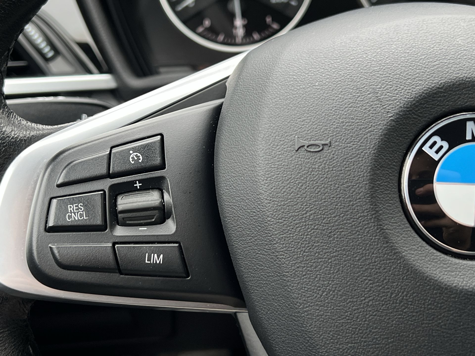 Foto van BMW X1