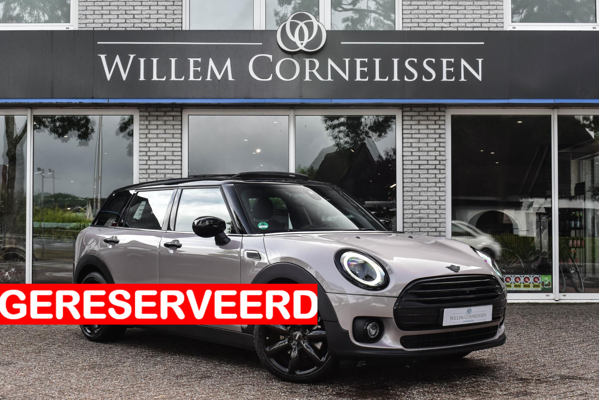 Mini Clubman Cooper 1.5 Cooper Richmond Park Pano Leder Carplay 2022 - voorkant