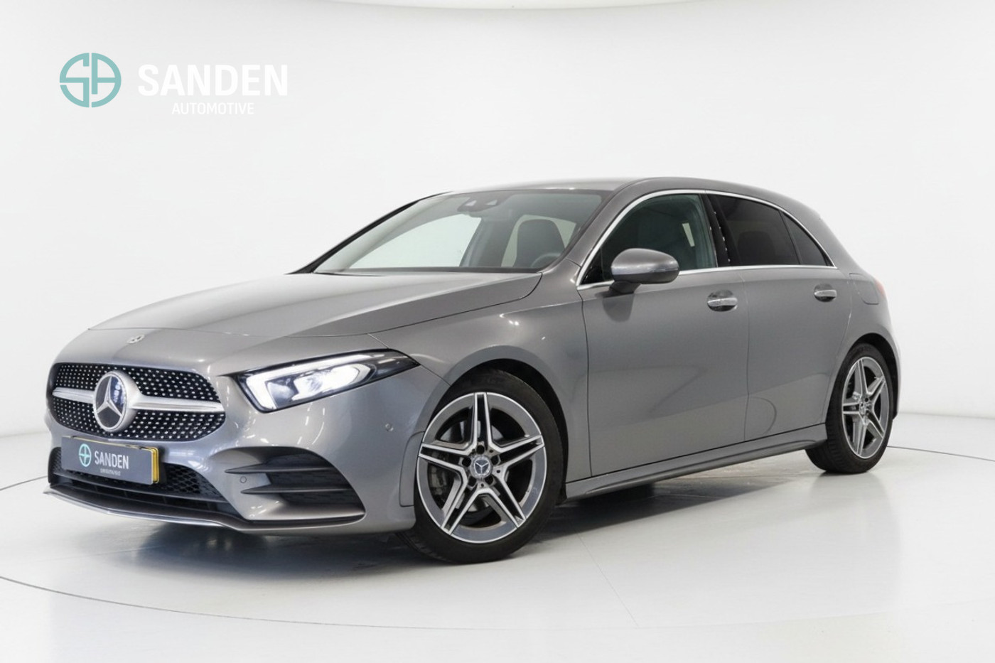 Foto van Mercedes-Benz A 180