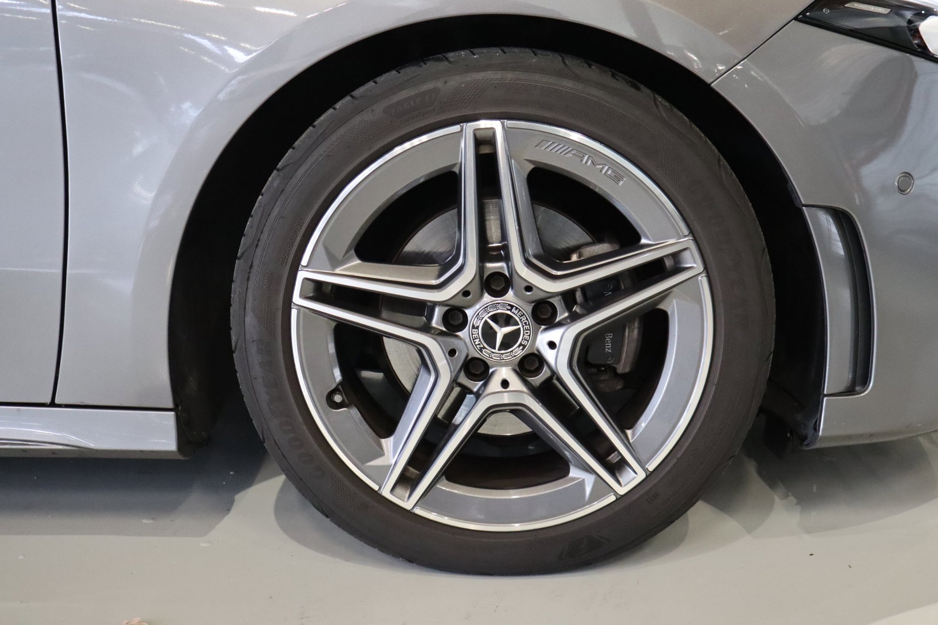 Foto van Mercedes-Benz A 180