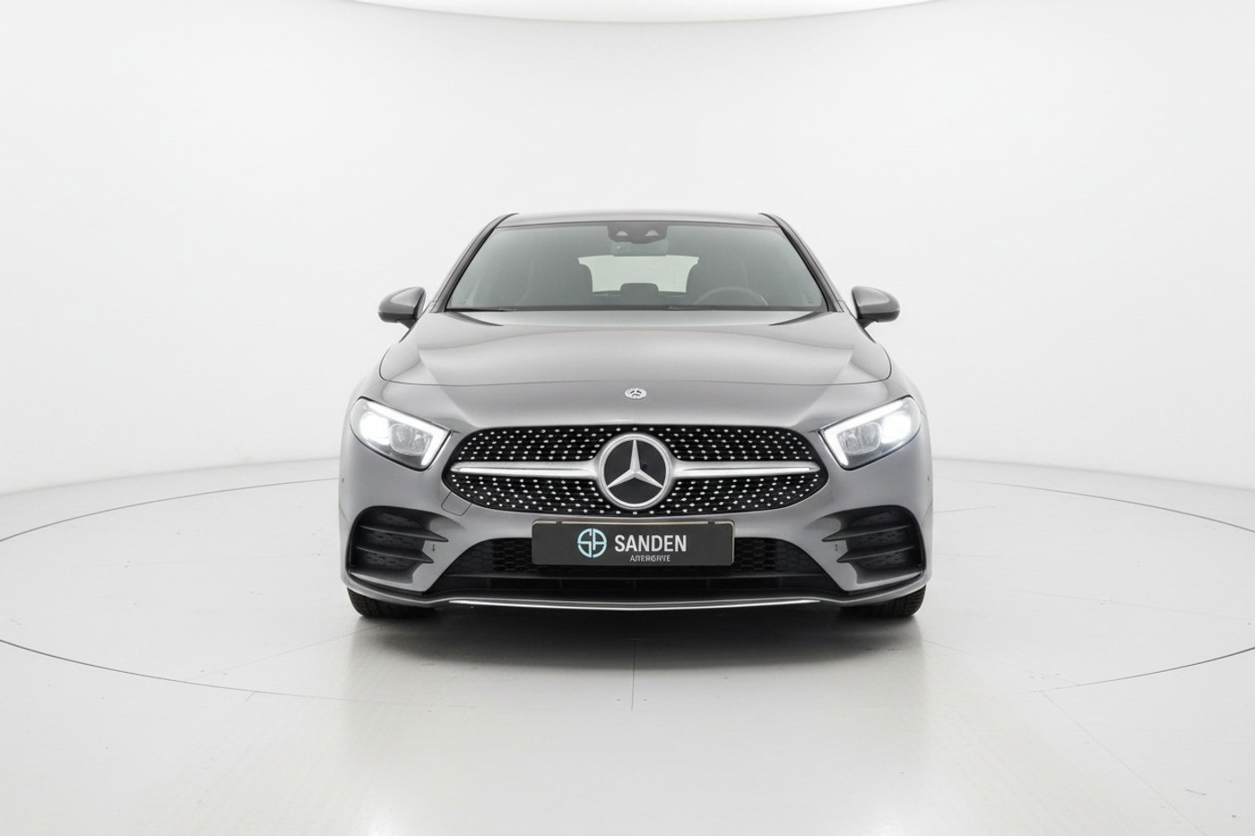 Foto van Mercedes-Benz A 180