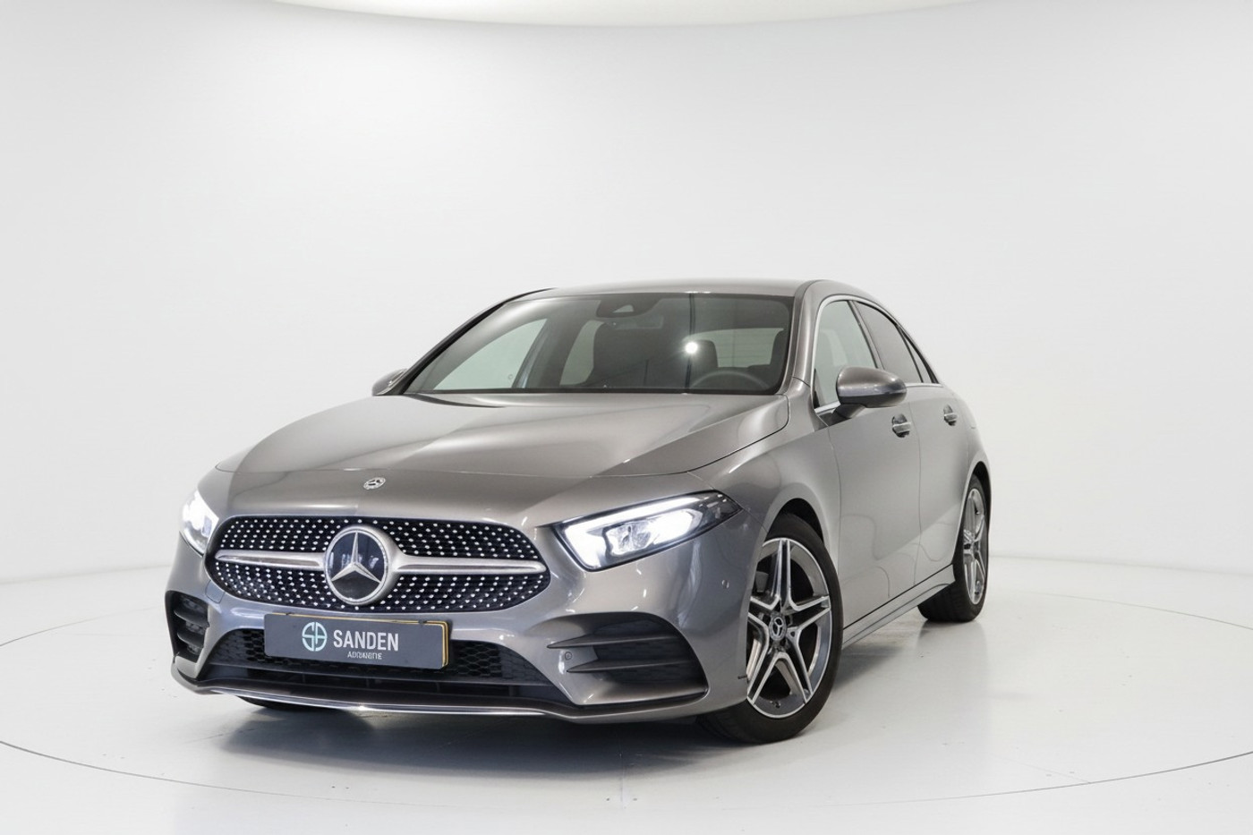 Foto van Mercedes-Benz A 180
