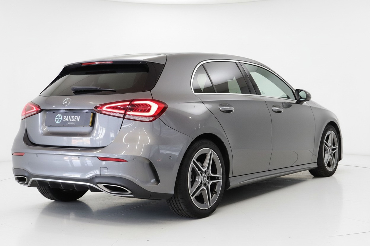 Foto van Mercedes-Benz A 180