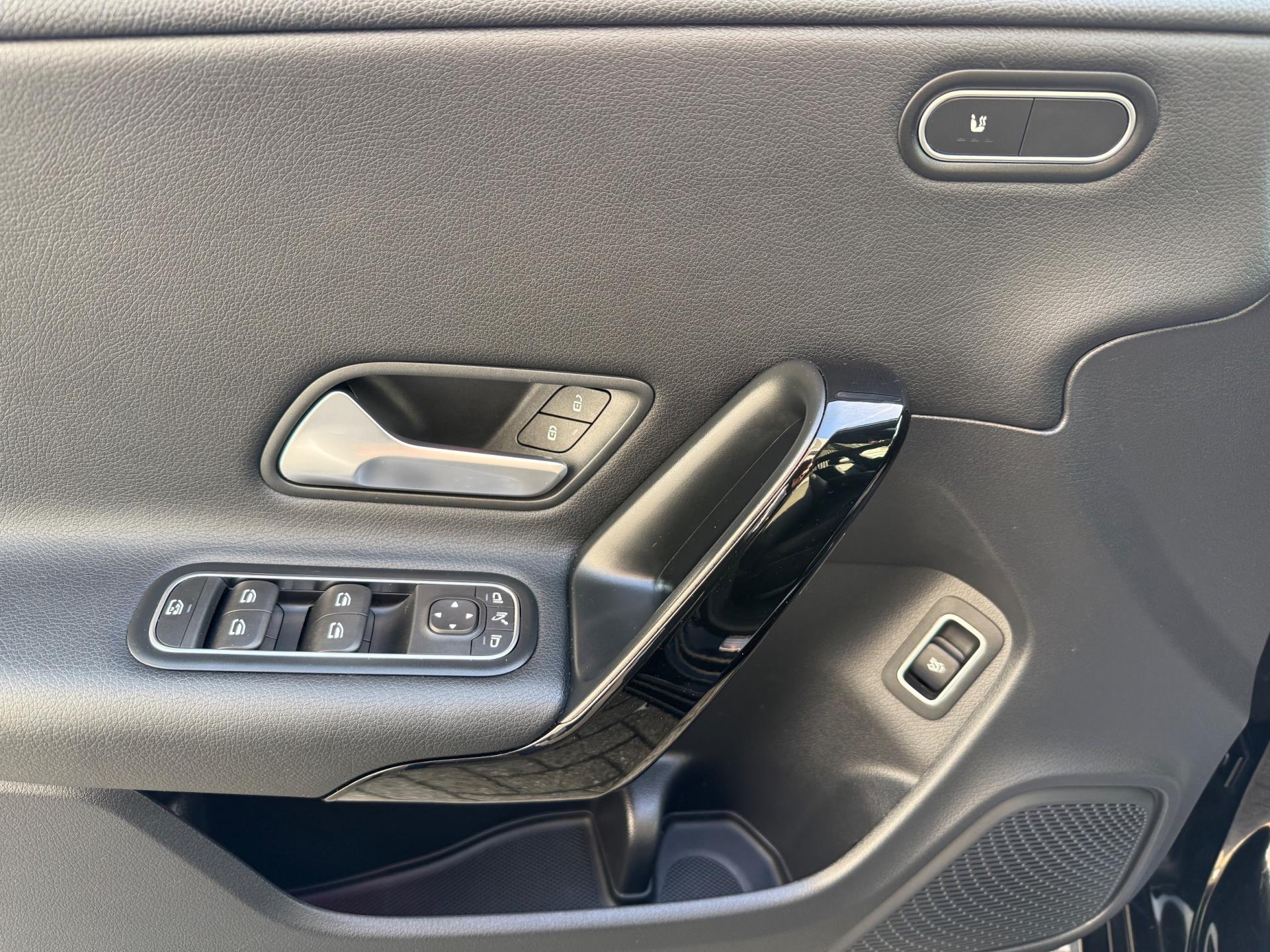Foto van Mercedes-Benz Cla 180