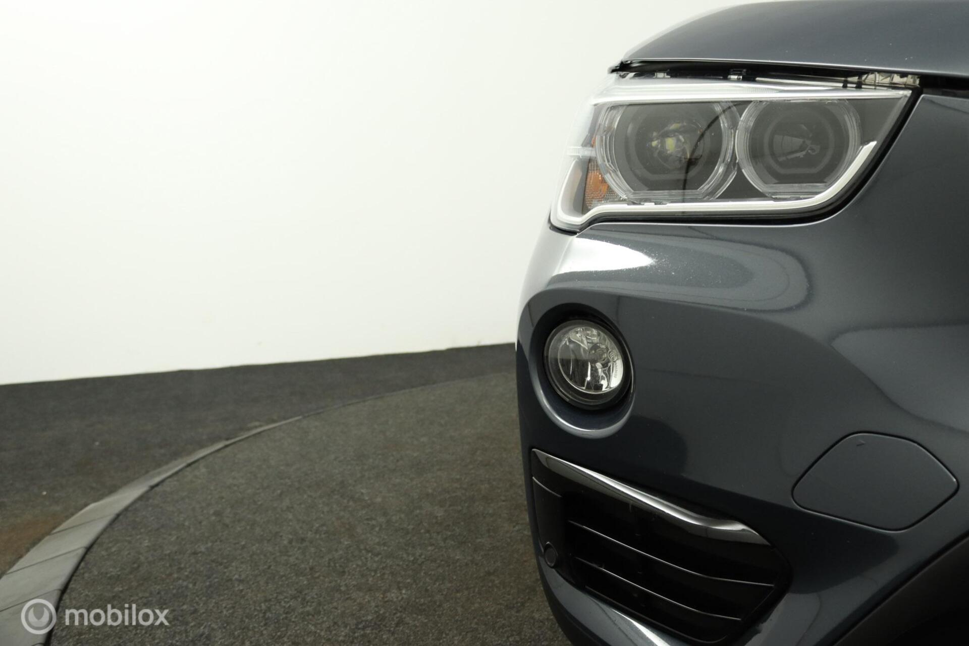 Foto van BMW X1 Sdrive18i