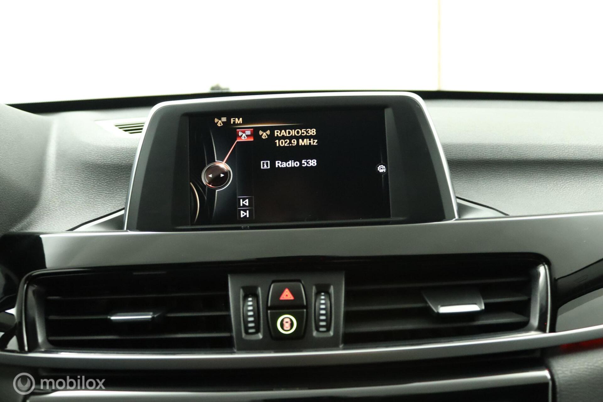 Foto van BMW X1 Sdrive18i