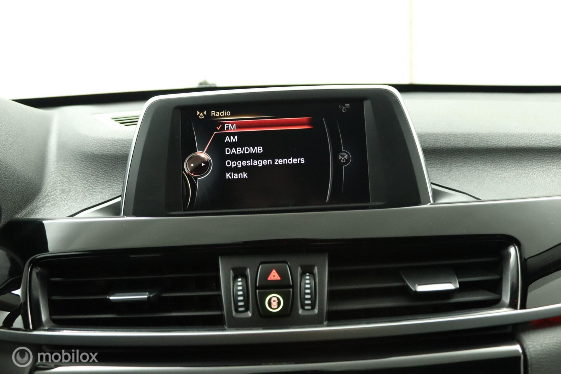 Foto van BMW X1 Sdrive18i