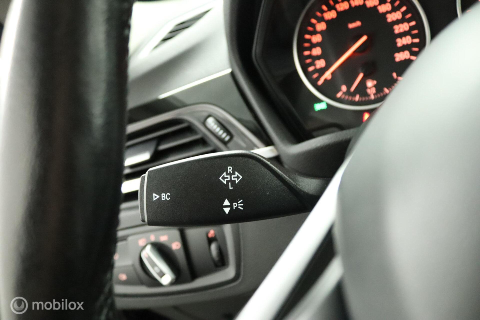 Foto van BMW X1 Sdrive18i