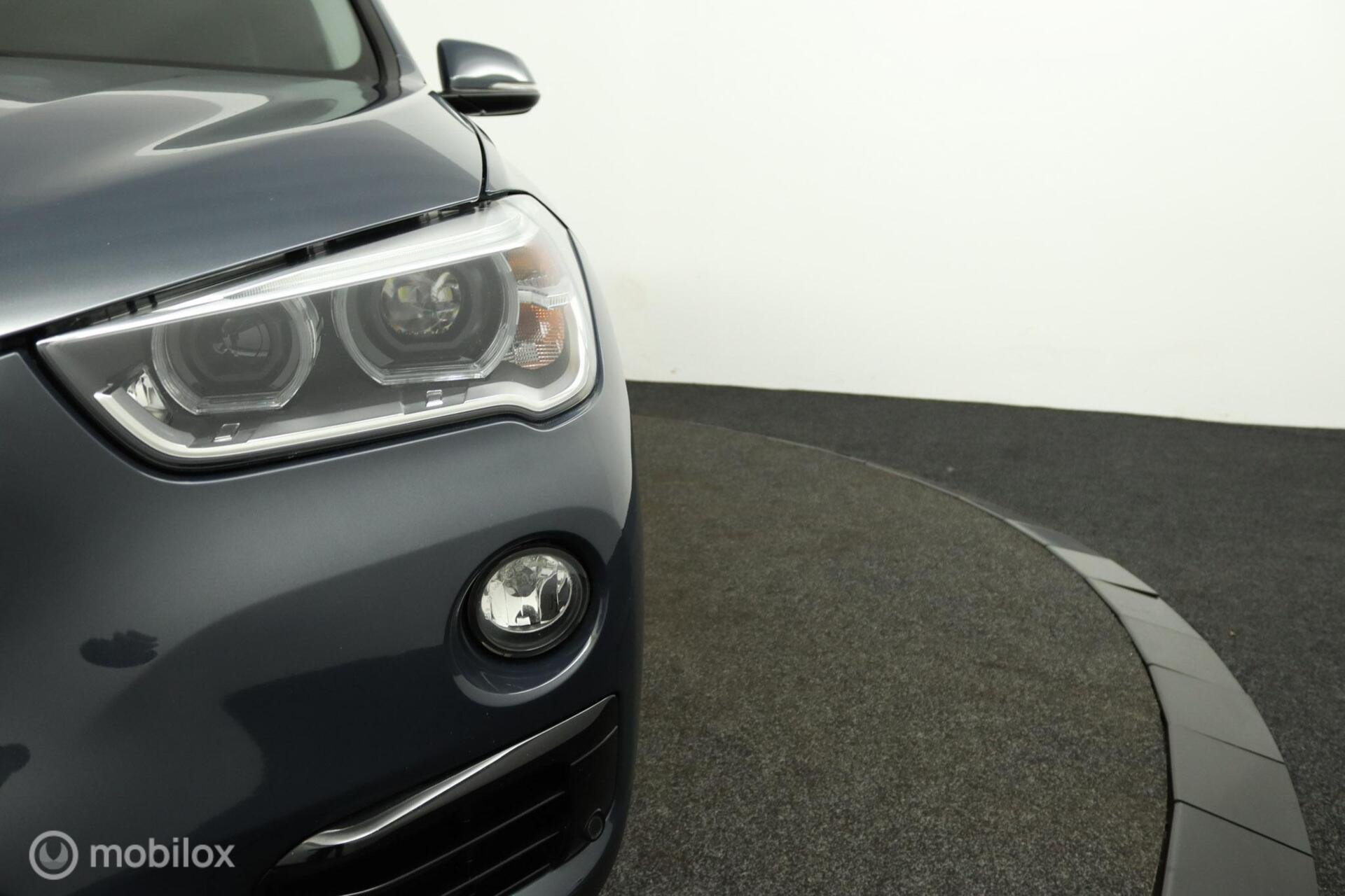 Foto van BMW X1 Sdrive18i