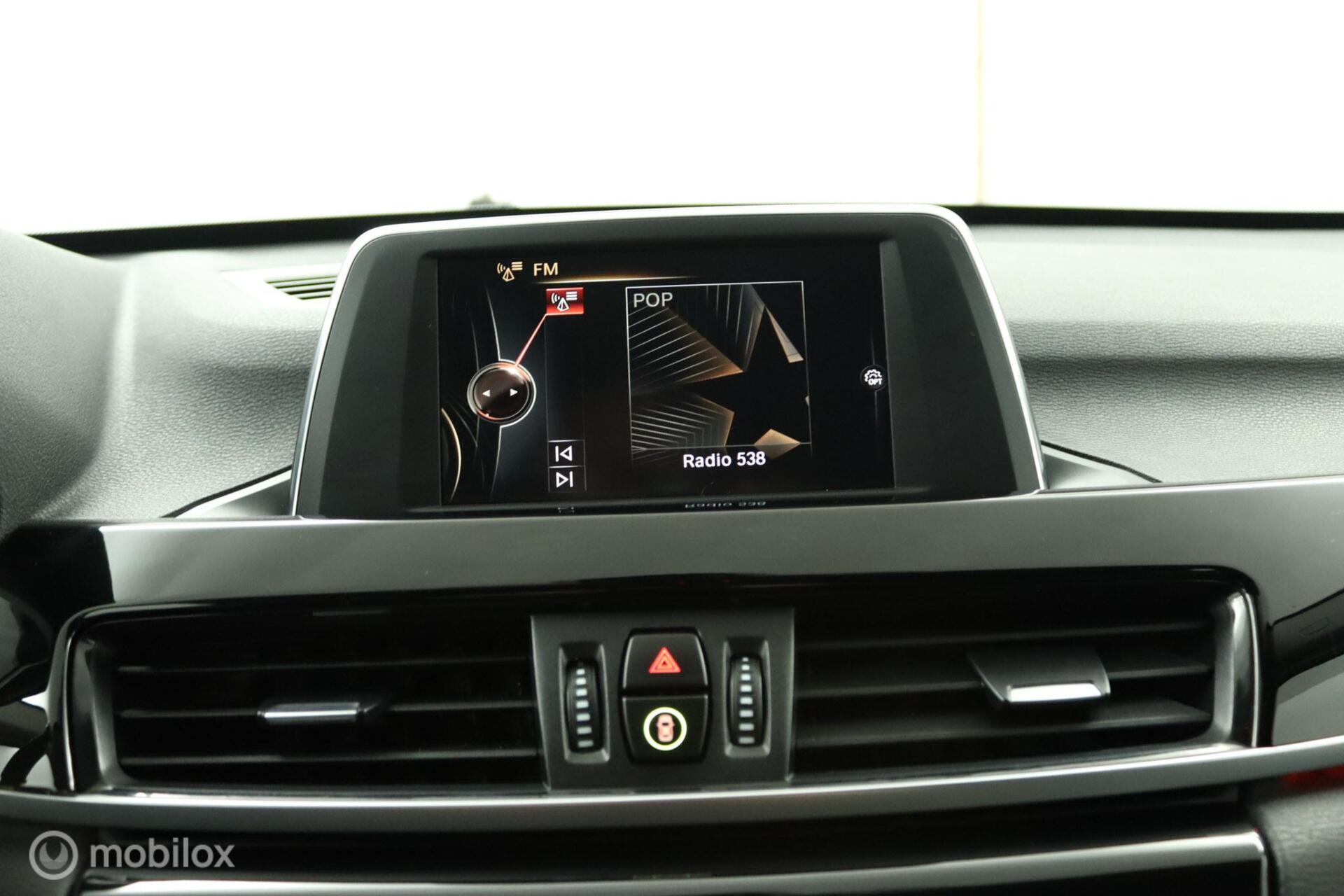 Foto van BMW X1 Sdrive18i