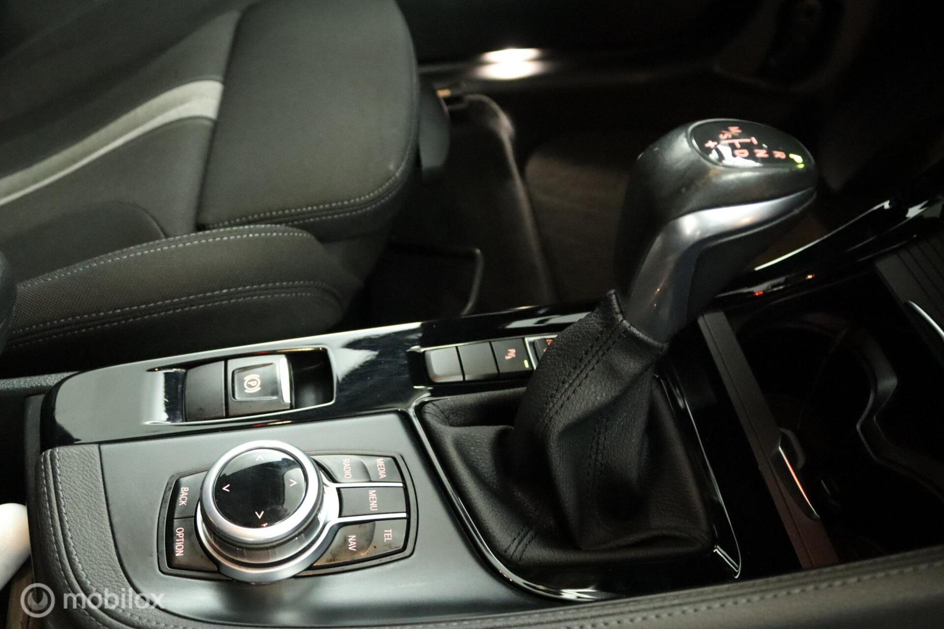 Foto van BMW X1 Sdrive18i