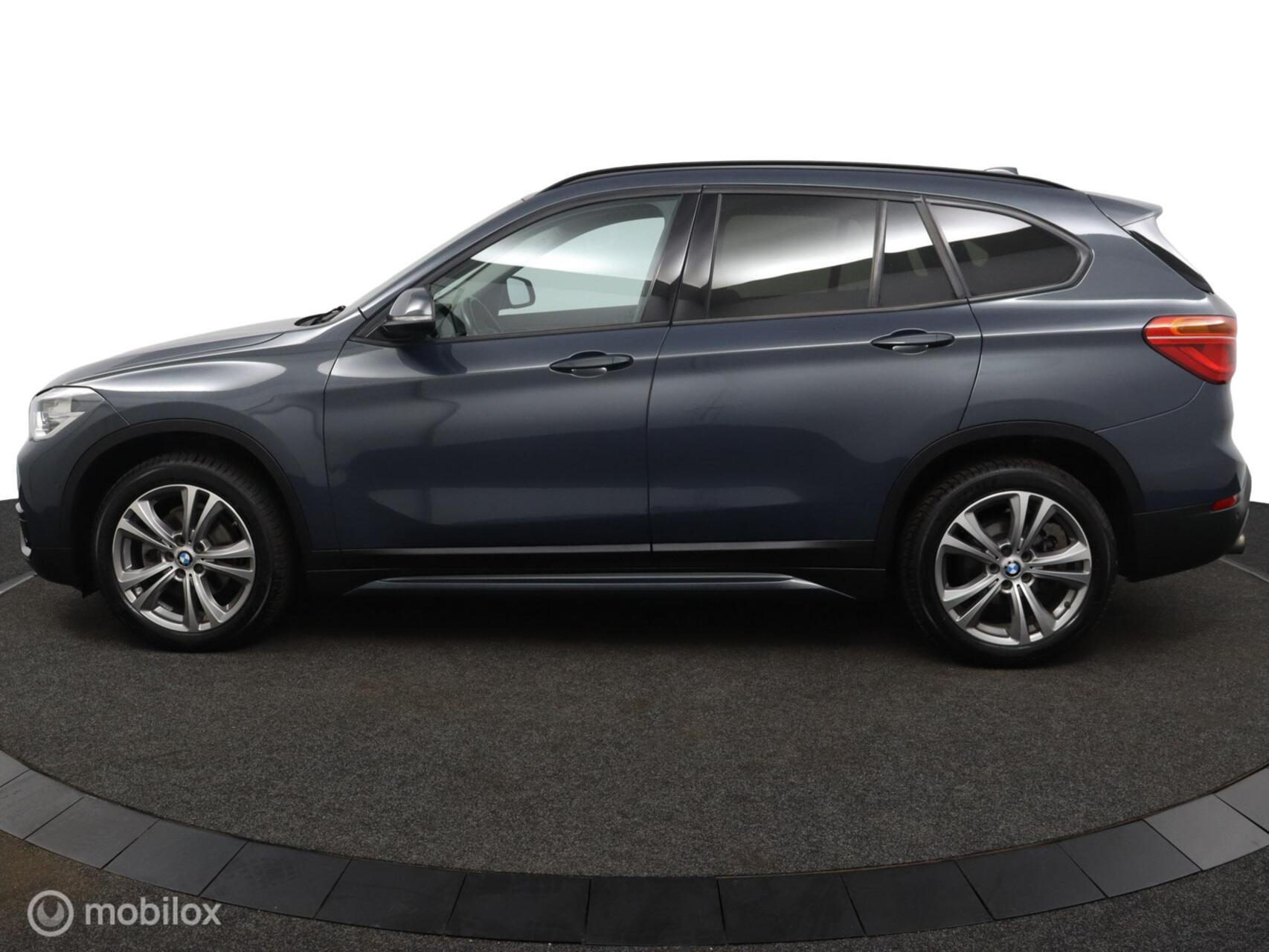 Foto van BMW X1 Sdrive18i