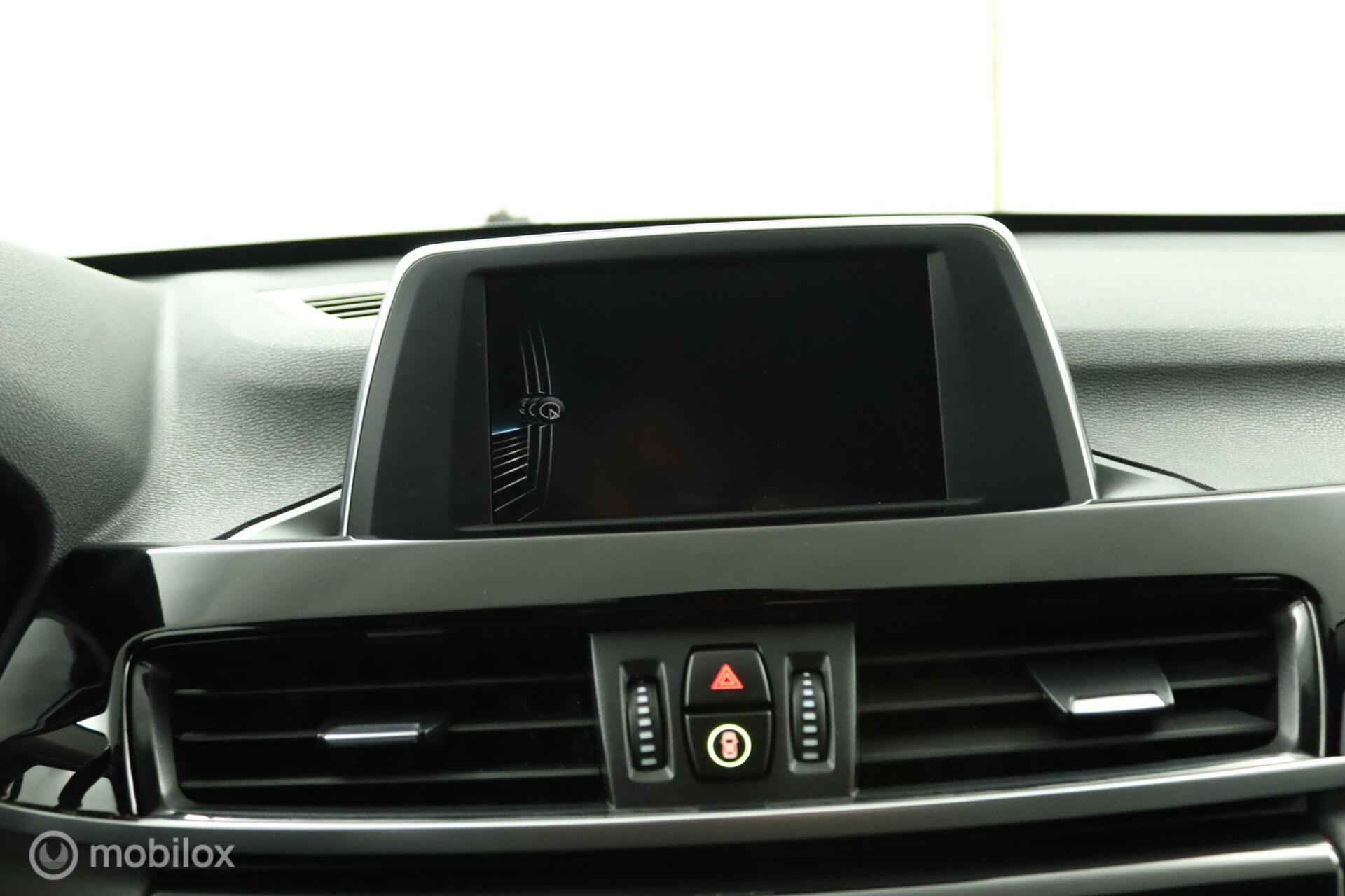 Foto van BMW X1 Sdrive18i