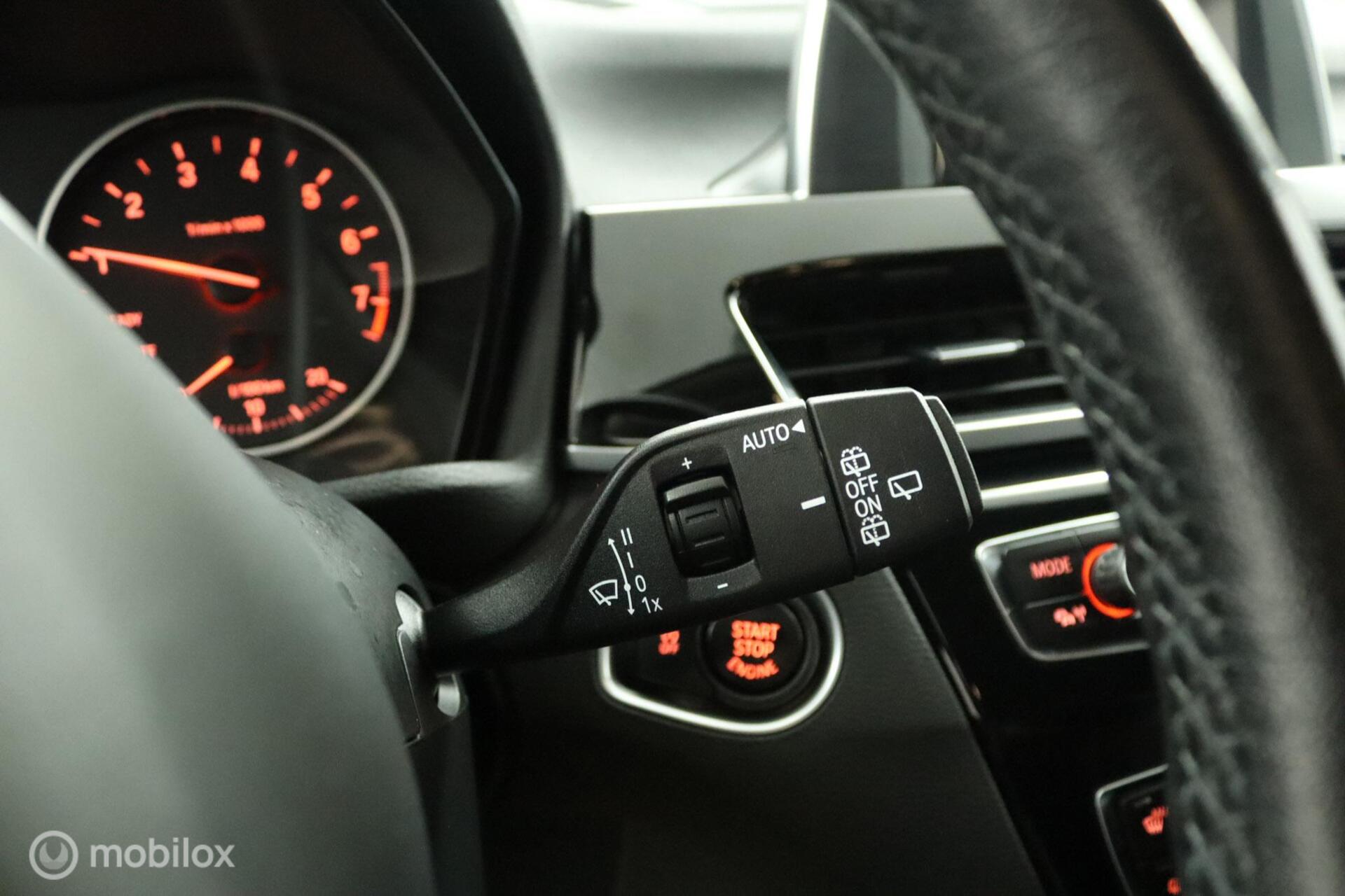 Foto van BMW X1 Sdrive18i