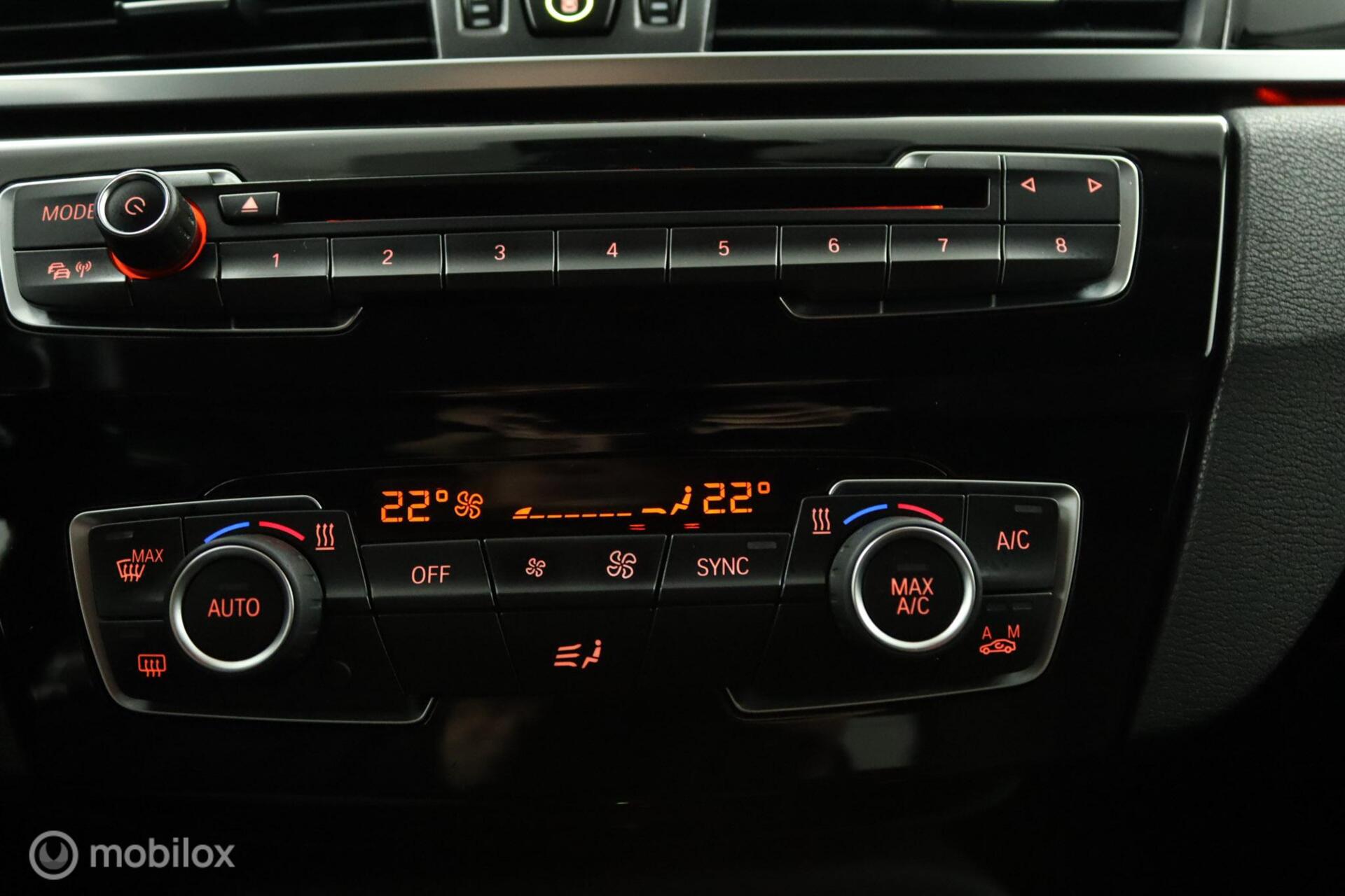 Foto van BMW X1 Sdrive18i