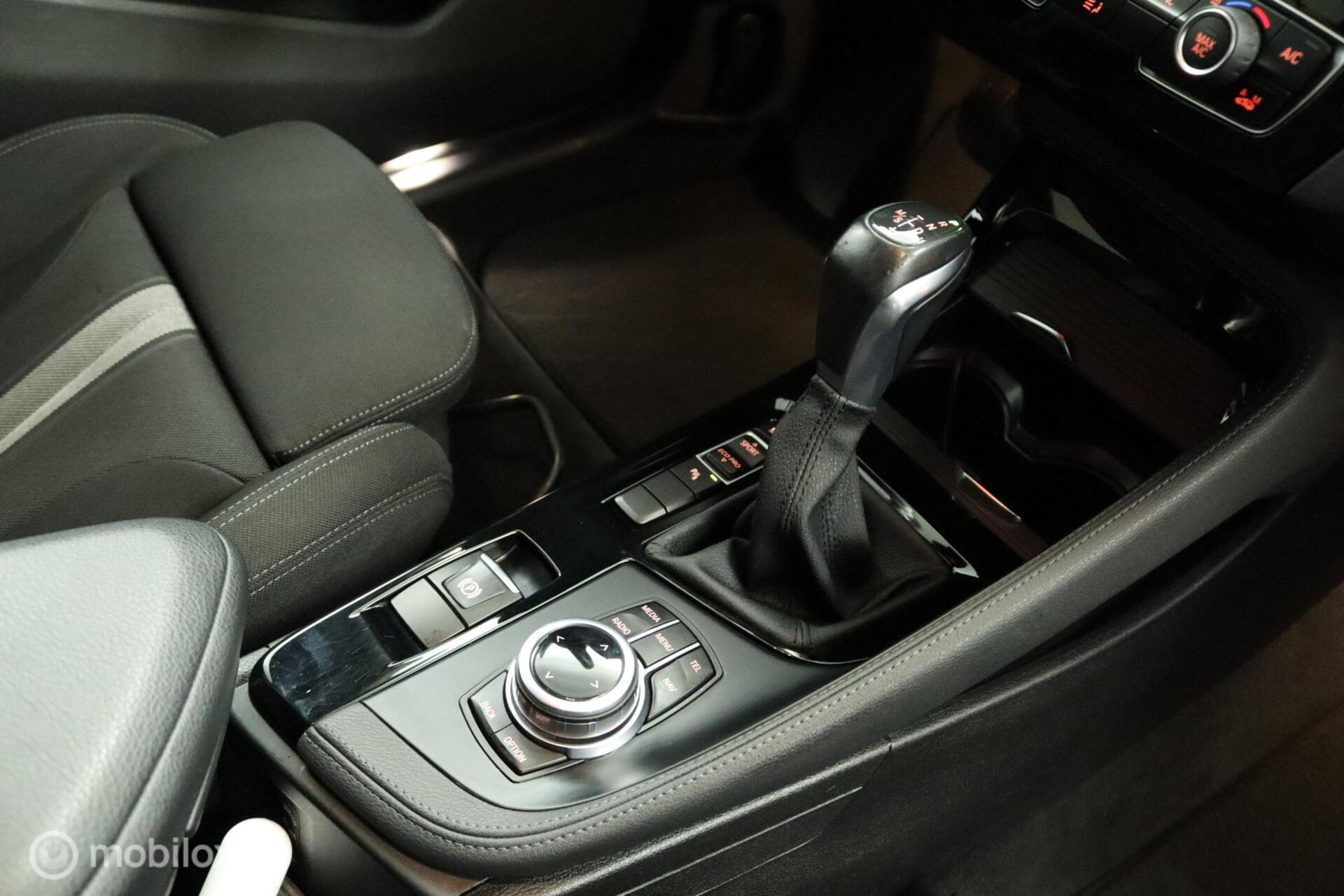 Foto van BMW X1 Sdrive18i