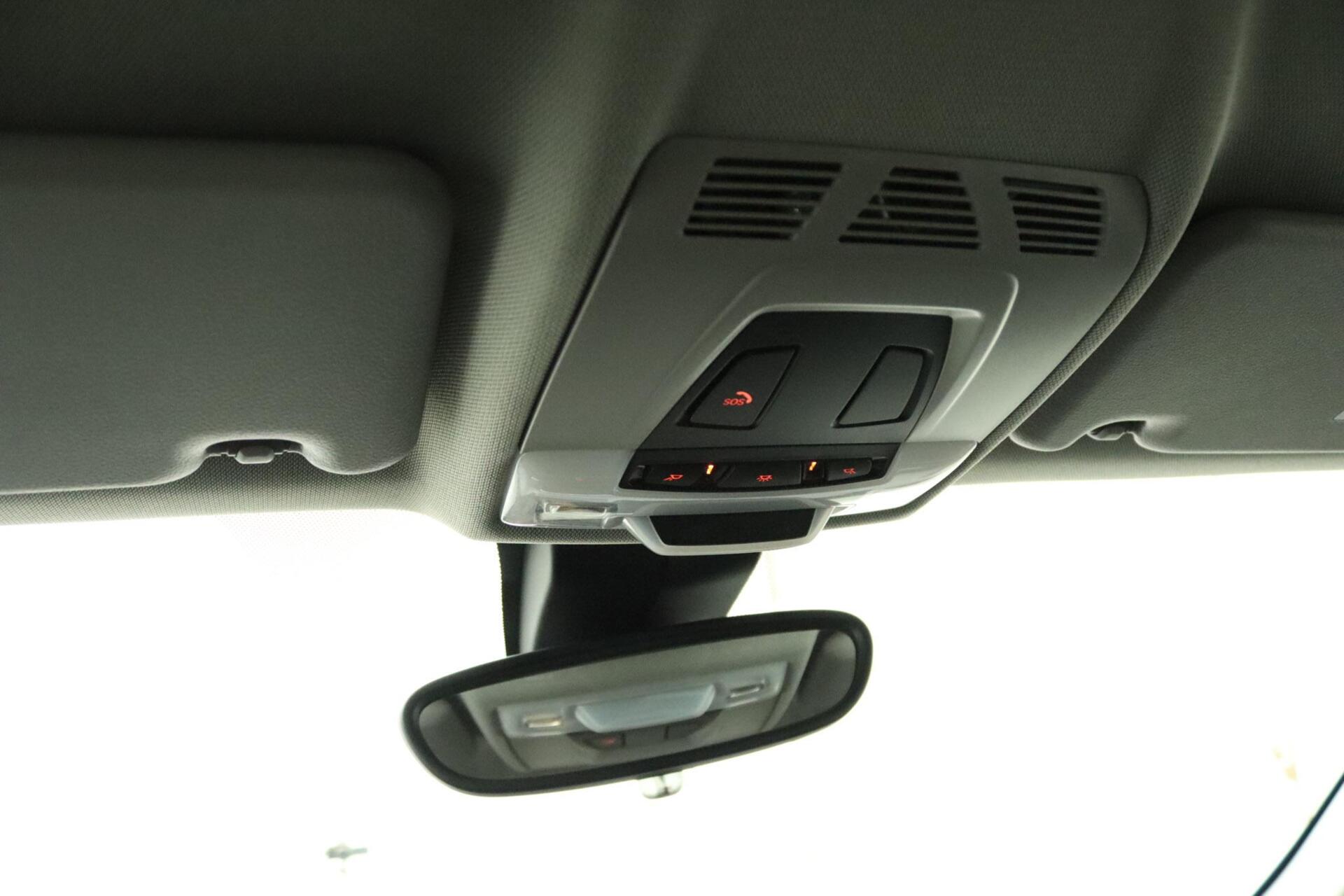 Foto van BMW X1 Sdrive18i